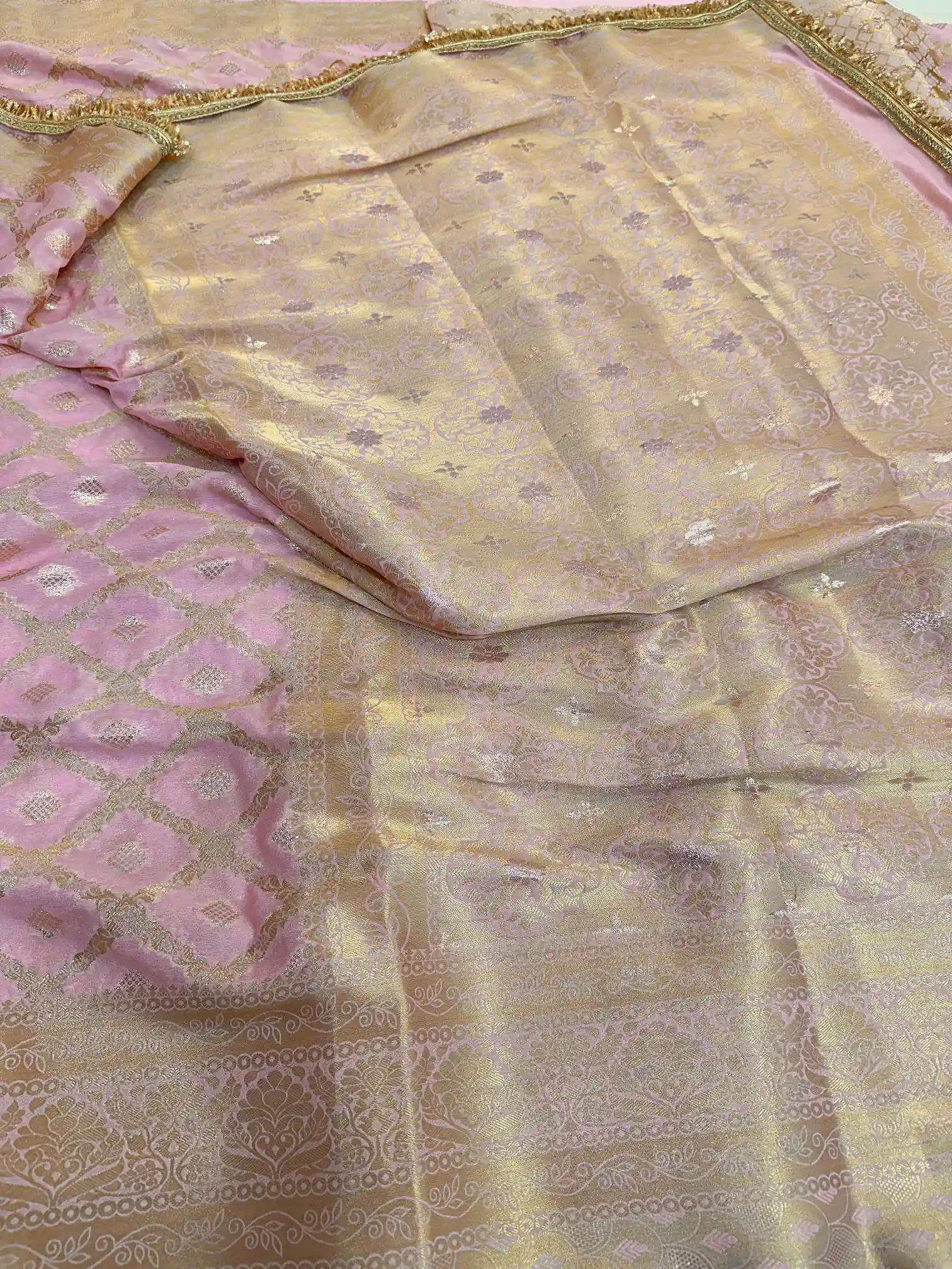 Baby Pink Chiniya Silk Lace Attached Banarasi Saree - Image 3