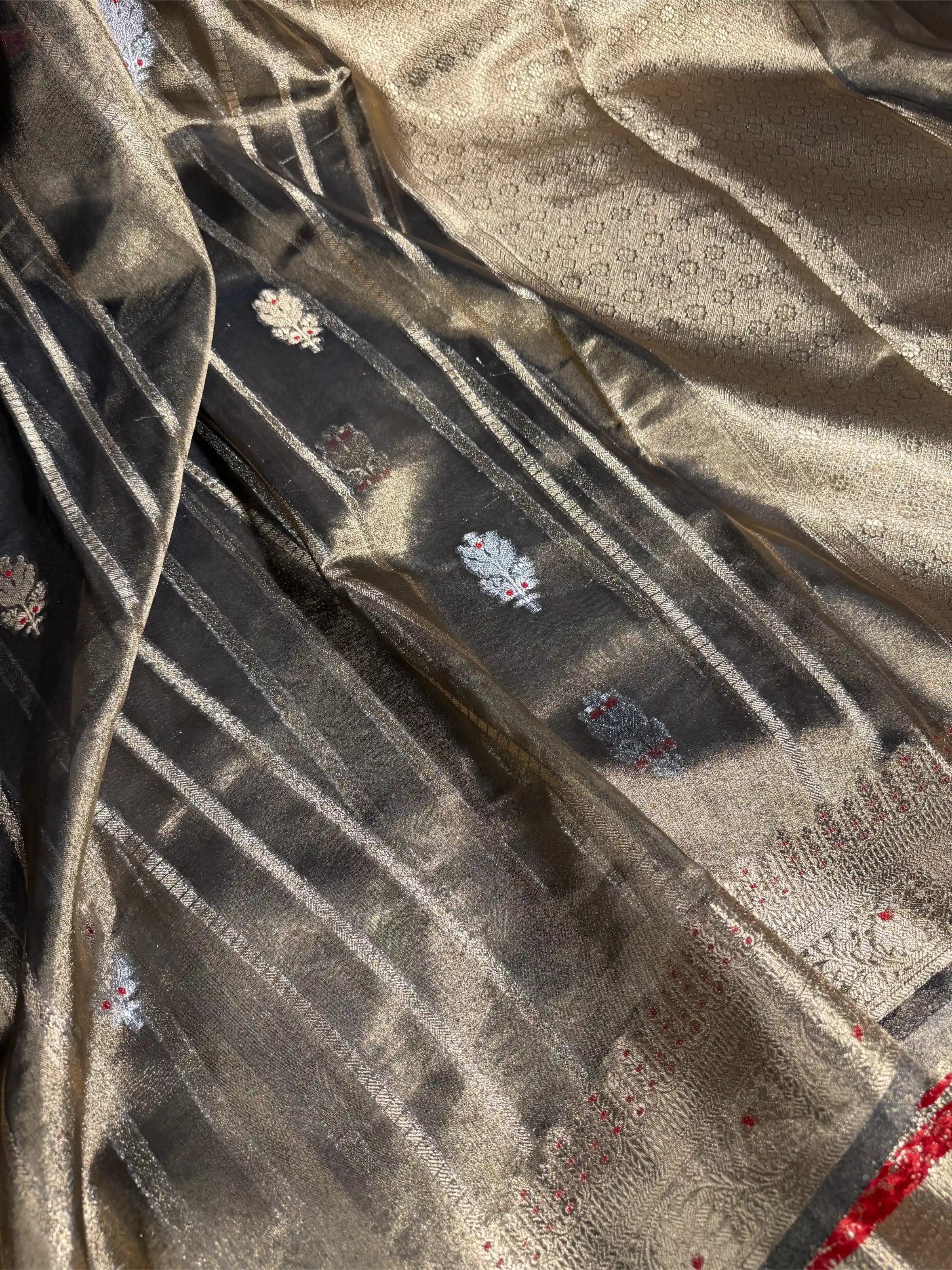 Beige Brown Kora Tissue Silk Contemporary Meenakari Weave Banarasi Saree - Image 3