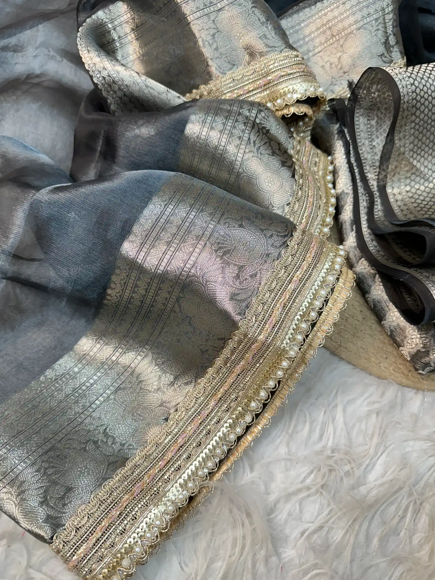 Black Pure Banarasi tissue silk saree with exclusive lacework and rich pallu - Image 6