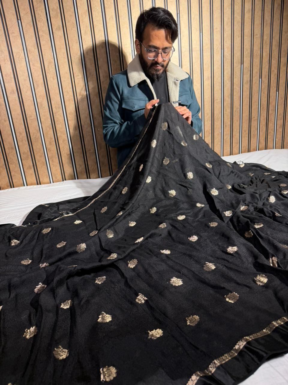 Black Viscose Georgette Silk Traditional Buta Banarasi Saree - Image 3