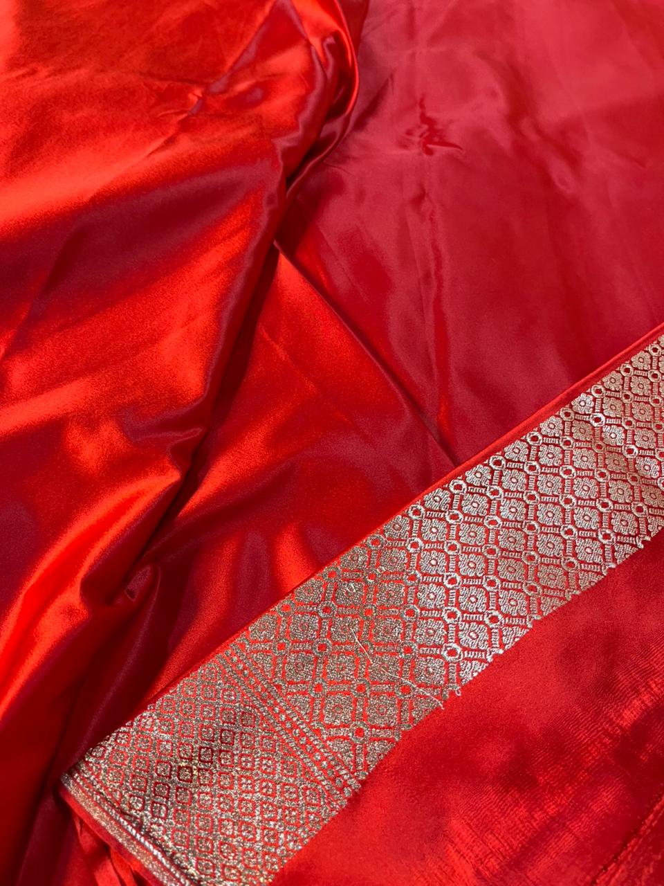 Bridal Red Mashru Katan Silk Ghats of Banaras Weave Banarasi Saree - Image 6