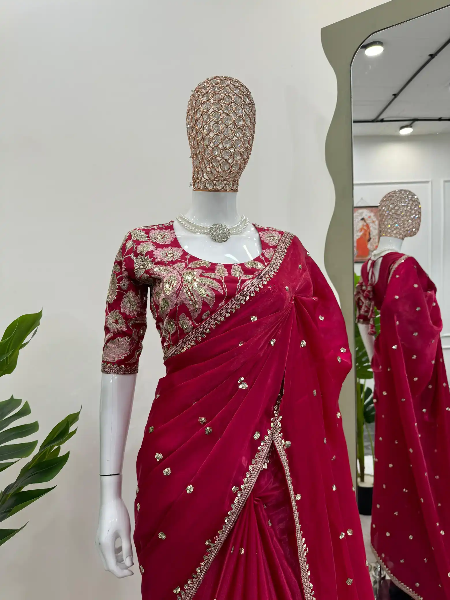 Cherry pink Shimmery Tissue Designer Saree - Image 3