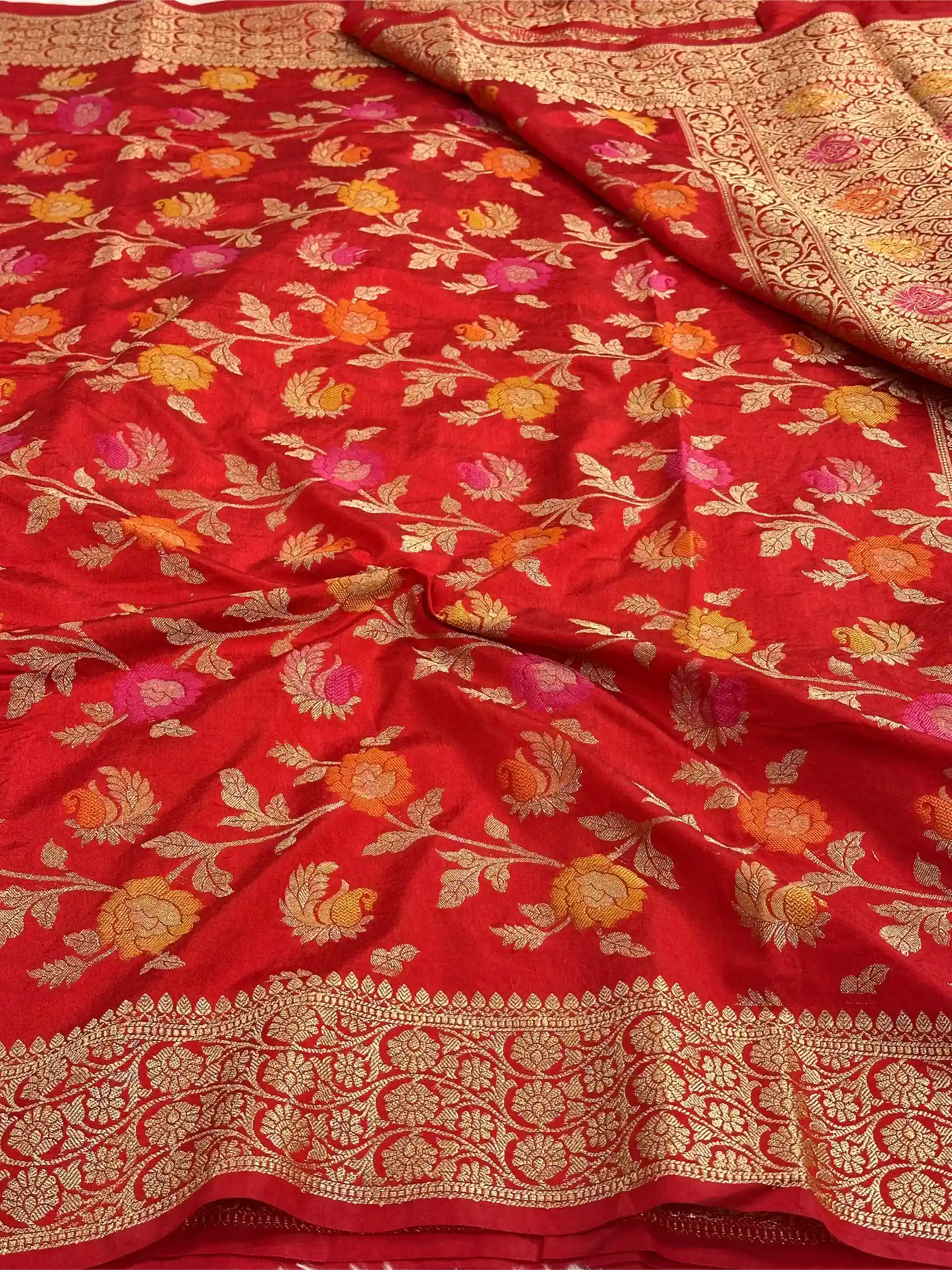 Bridal Red Warm Silk Tilfi Meenakari Banarasi Saree - Image 2