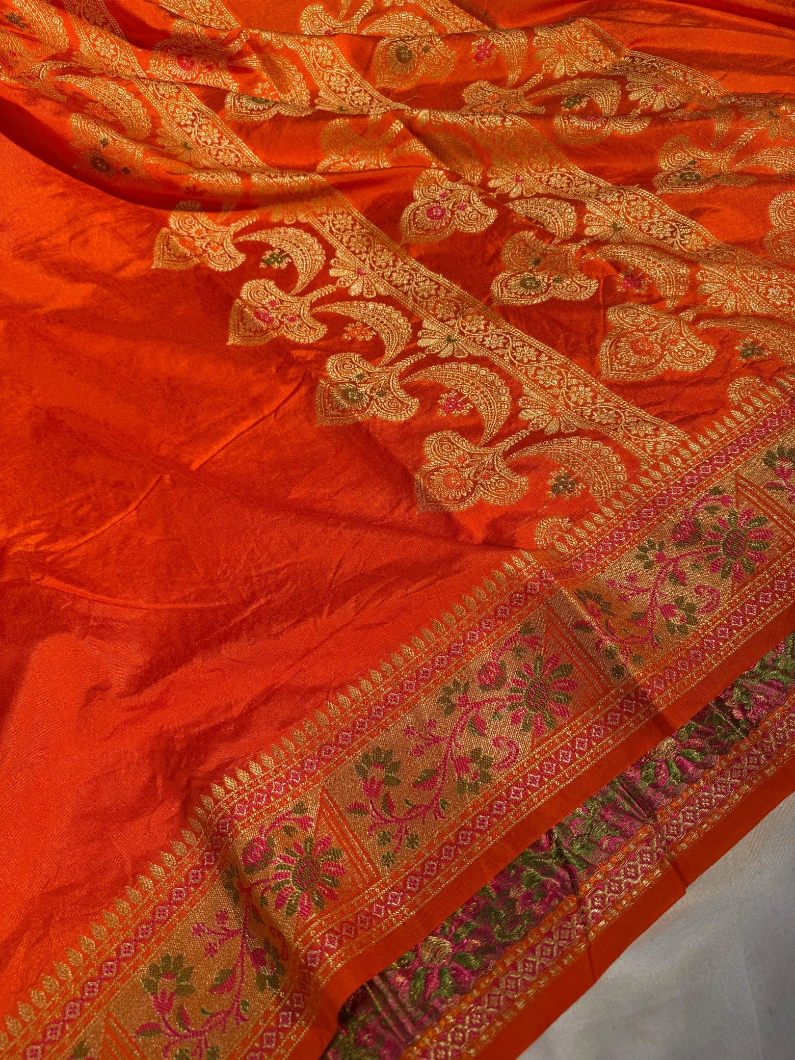 Bright Orange Warm Silk Golden Zari Border & Floral Motifs Banarasi Saree - Image 2
