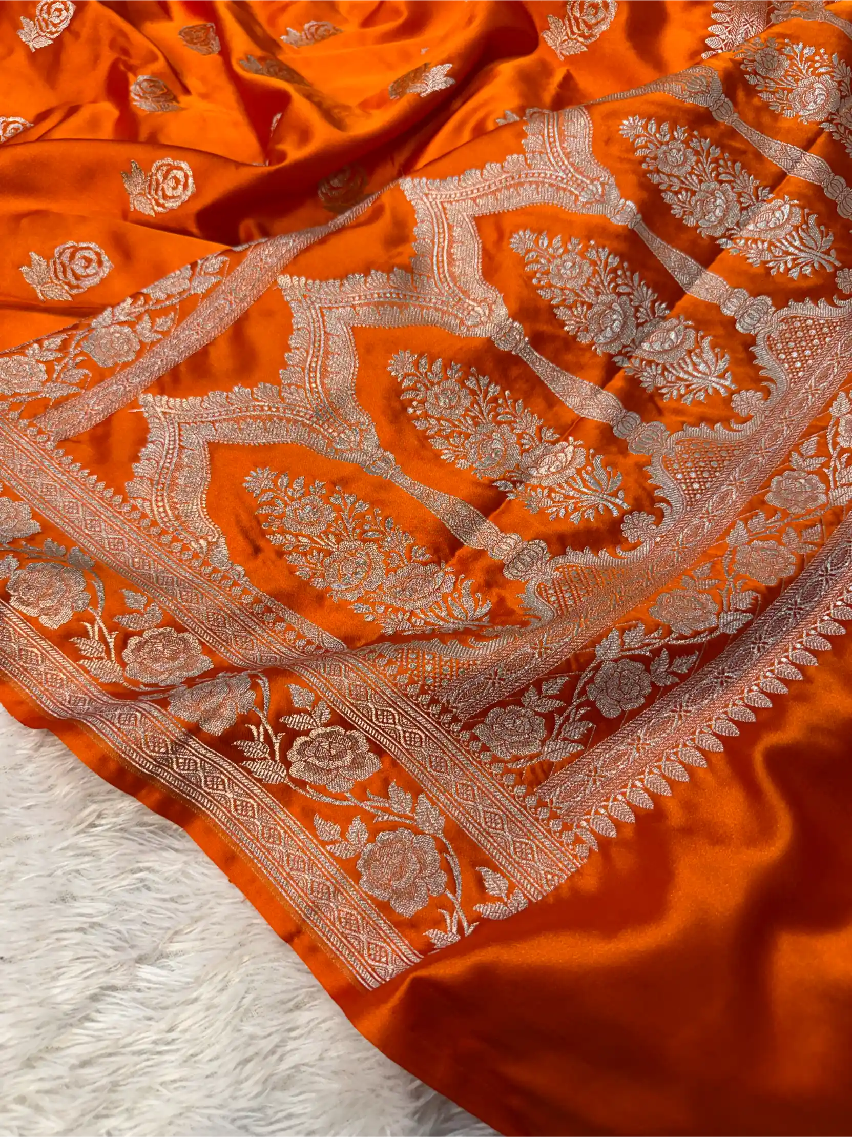 Bright Orange Mashru Katan Silk Golden Zari Floral Buta Banarasi Saree - Image 5
