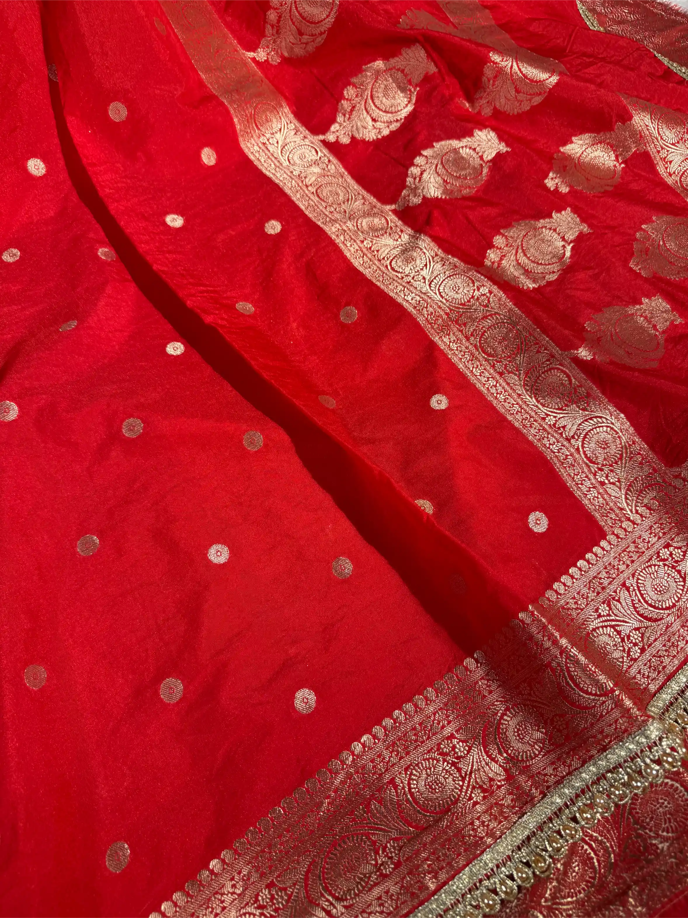 Bright Red Chinia Silk Premium Lace Attached Banarasi Saree - Image 2
