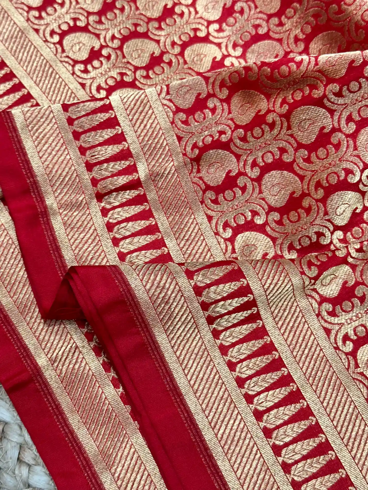 Bright Red Pure Katan Silk Banarasi Saree - Image 3
