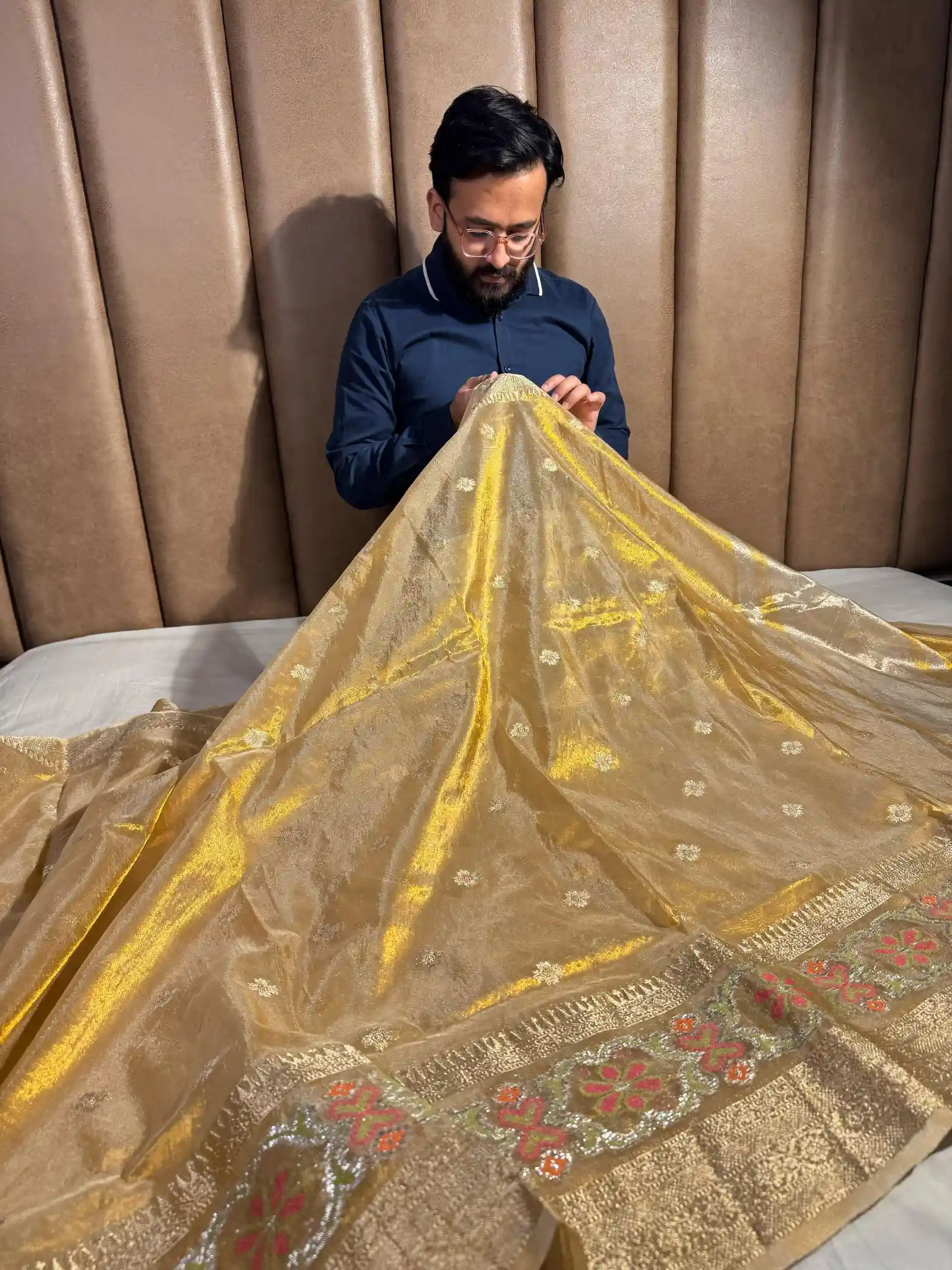 Copper Tissue Silk Saree with rich pallu and blouse - Image 3