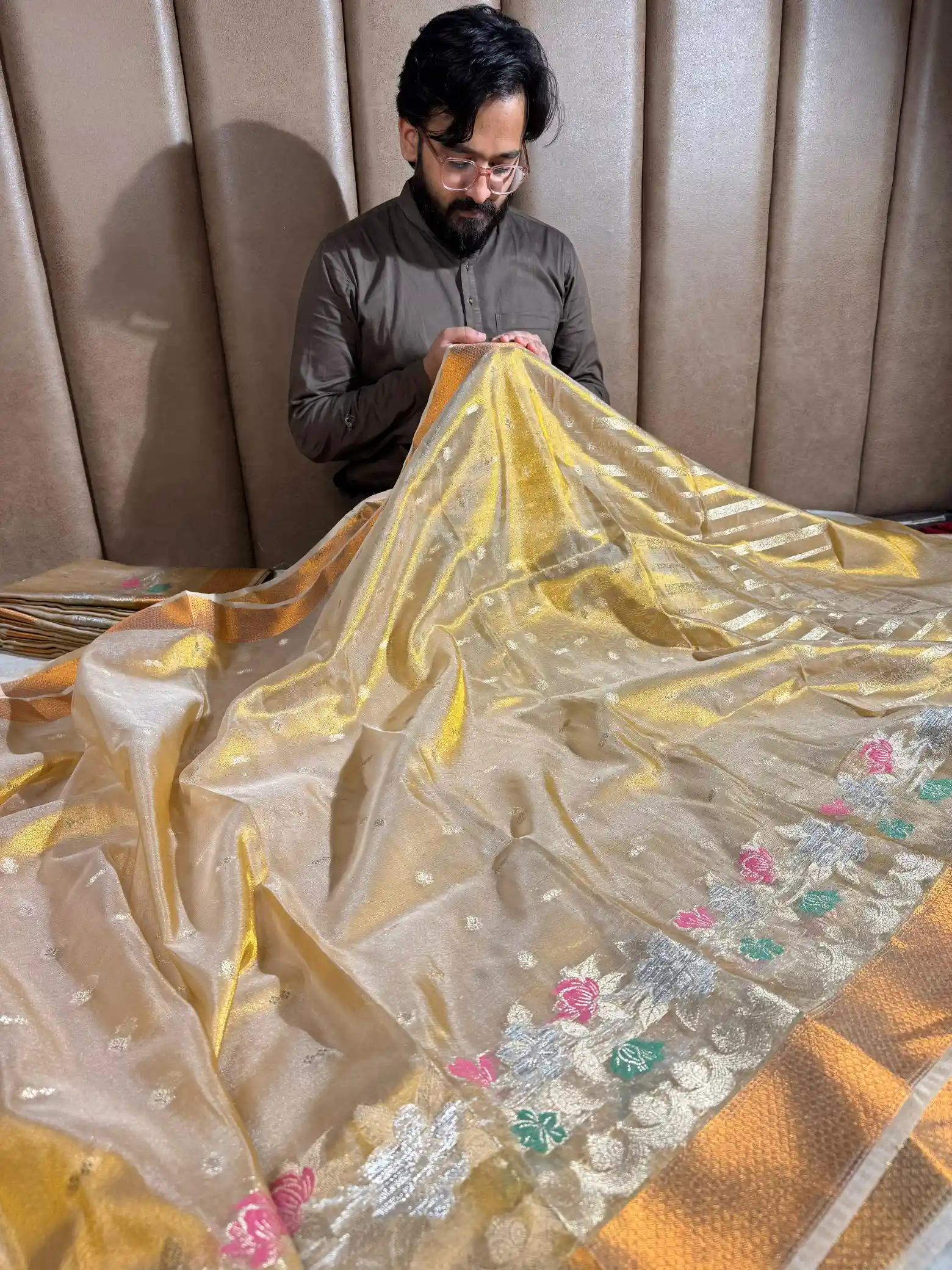 Copper Tissue Silk saree with rich pallu and blouse - Image 3