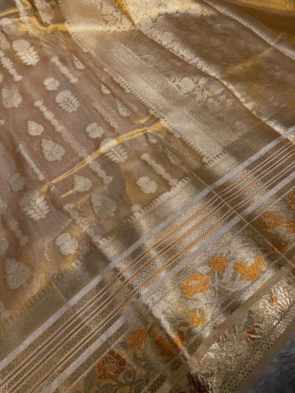 Copper Tissue Silk Traditional Weave Banarasi Saree - Image 2