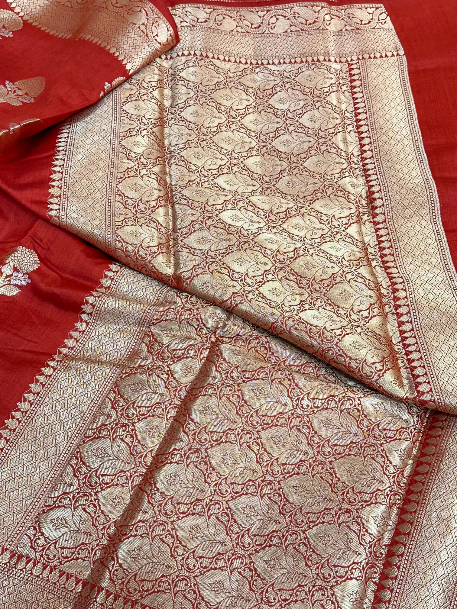 Dark Red Chiniya Silk Traditional Banarasi Saree - Image 4