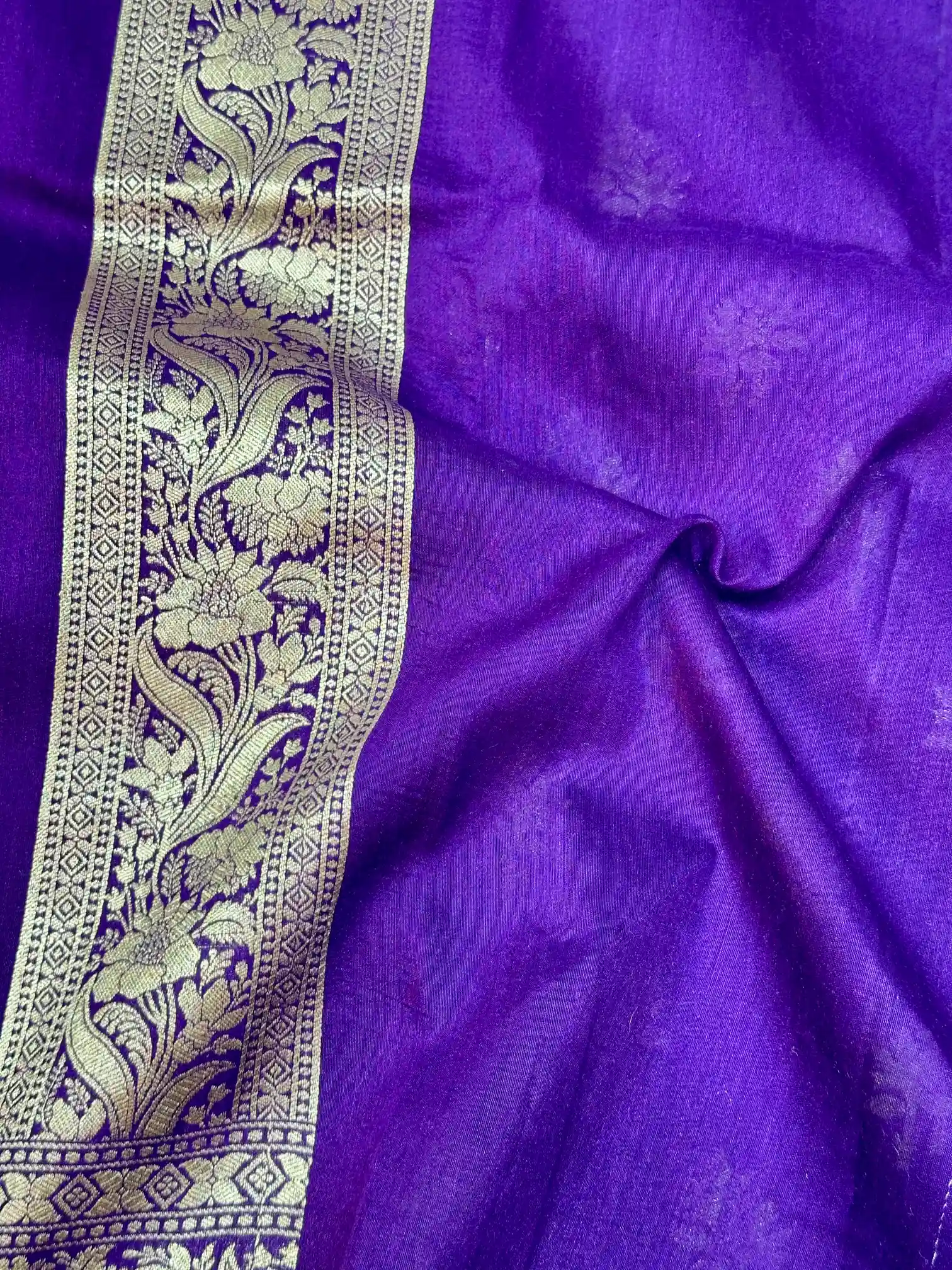 Deep Purple Munga Silk Banarasi Saree - Image 4