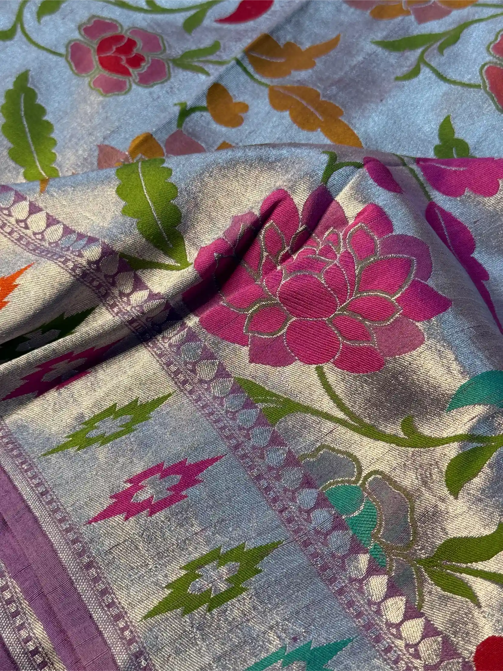 Dusty Lavender Pure Tussar Georgette Handwoven Masterpiece Banarasi Saree - Image 3