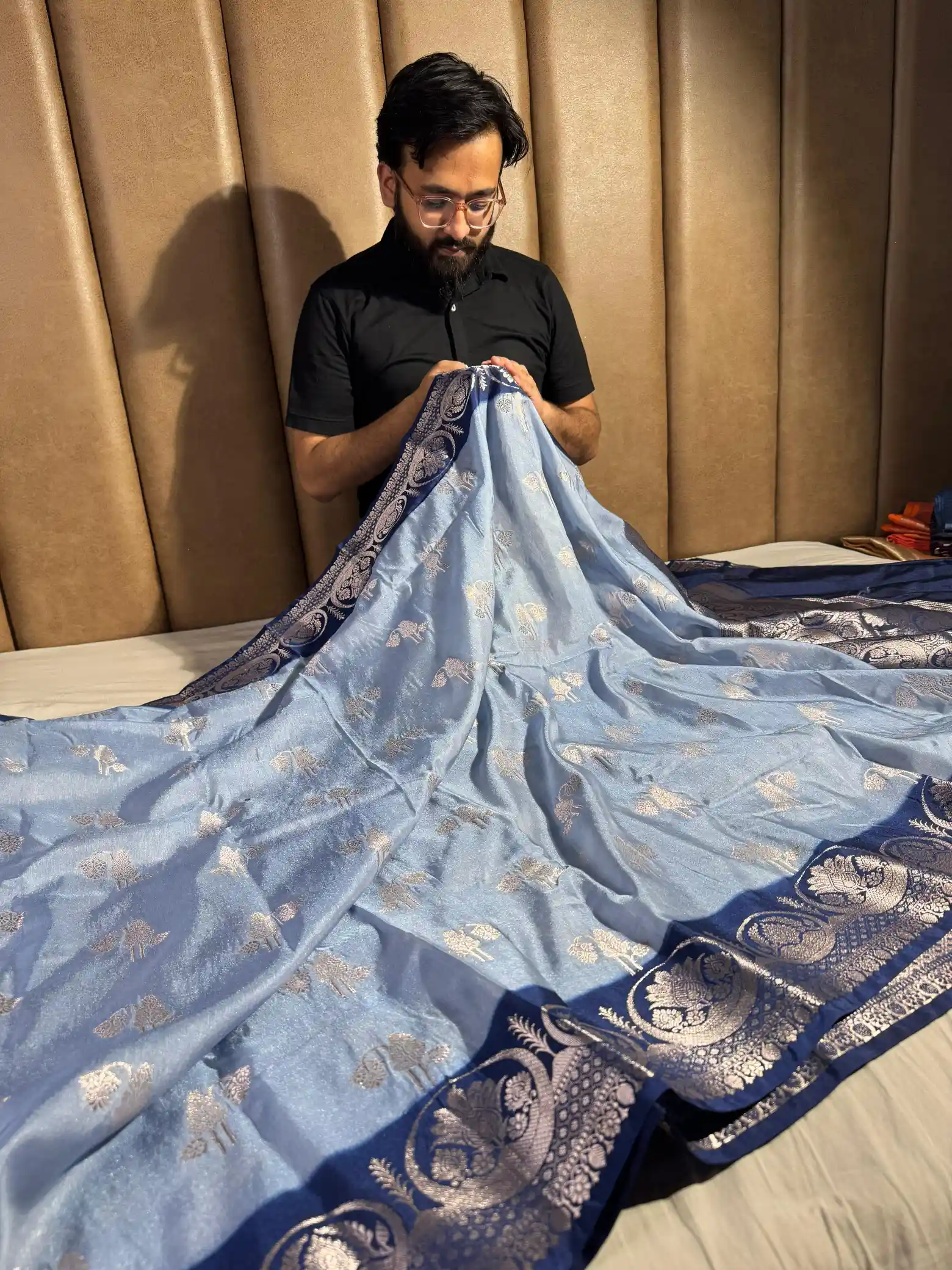 English shade banarasi georgette tissue silk saree with rich pallu and blouse - Image 3
