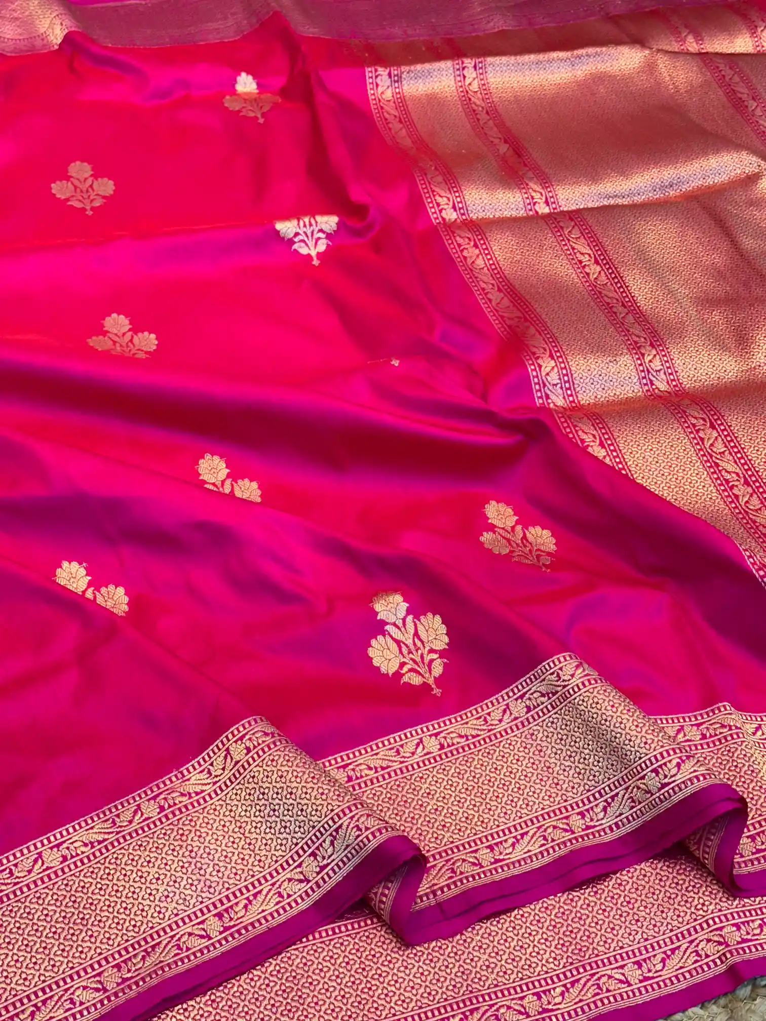 Handweaved Pure Katan Eccentric Banarasi Saree - Image 6