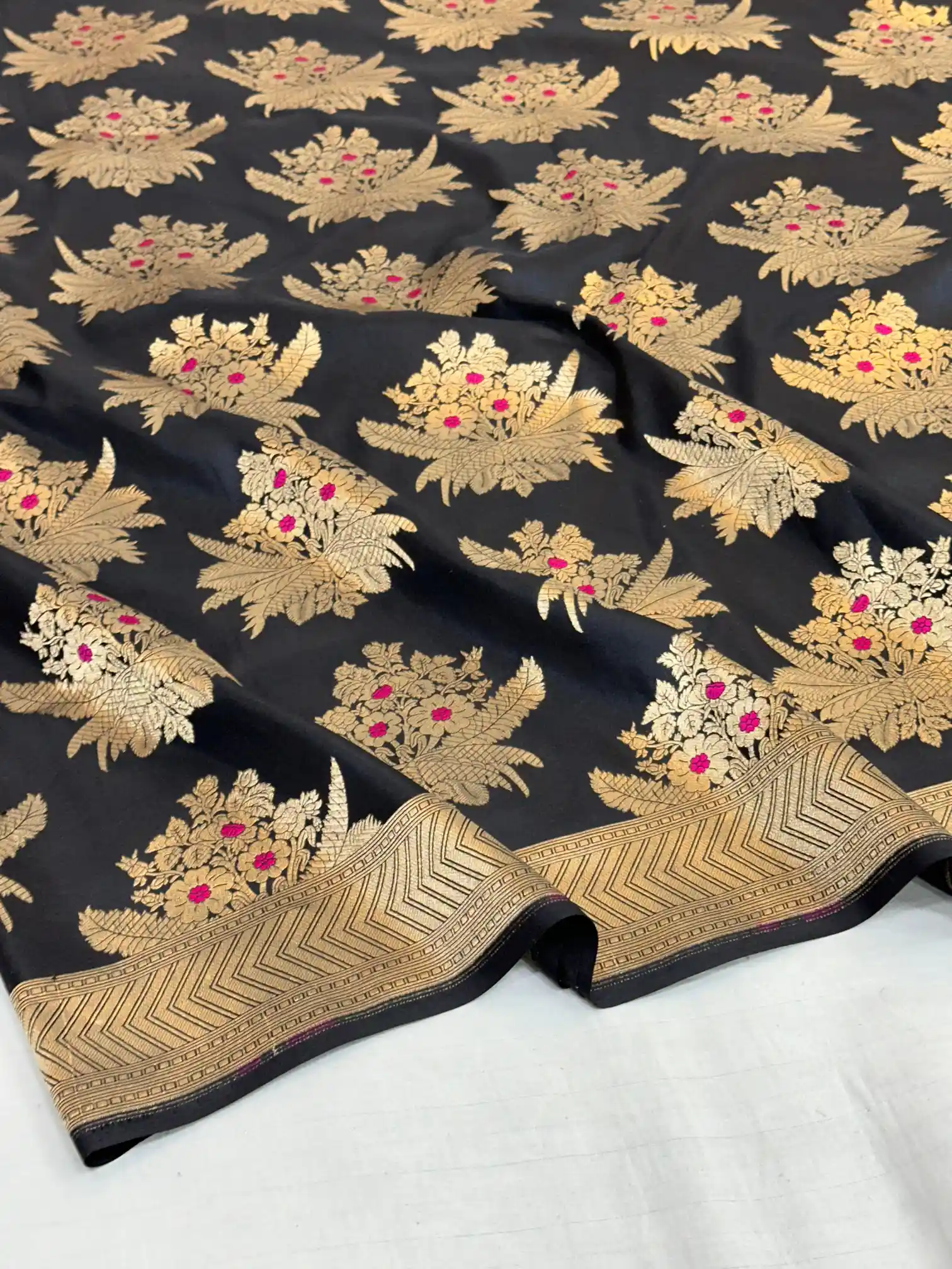 Jet black Alfi pure katan silk Banarasi saree - Image 4