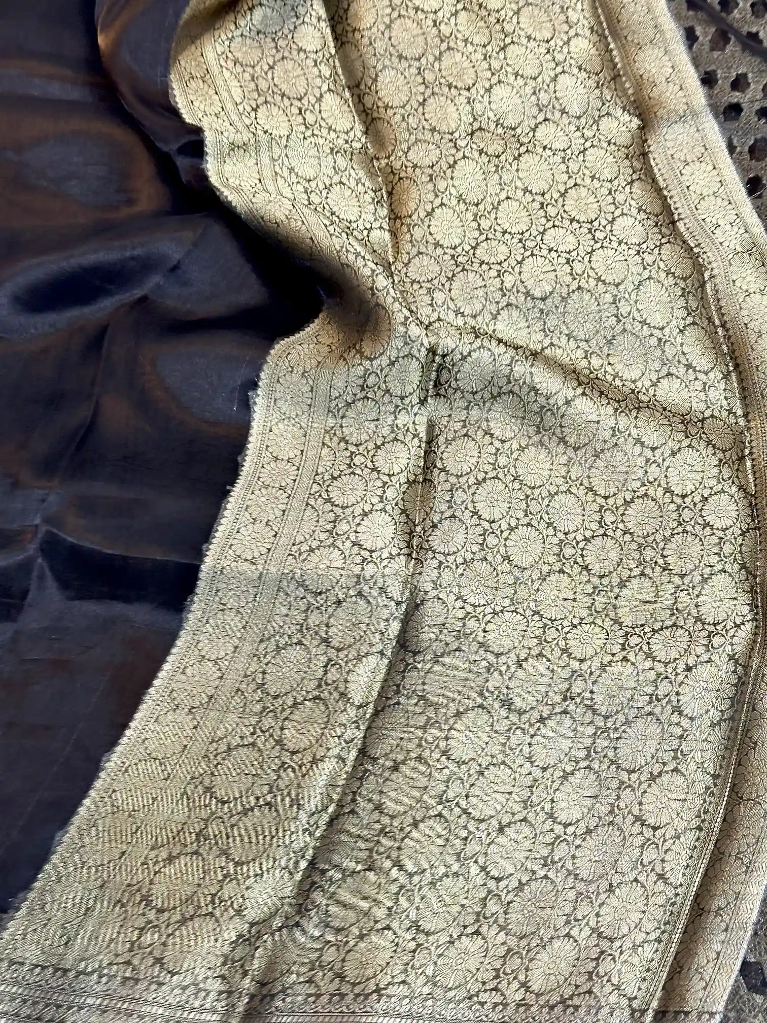 Jet Black Pure Tissue Silk Banarasi Saree - Image 3