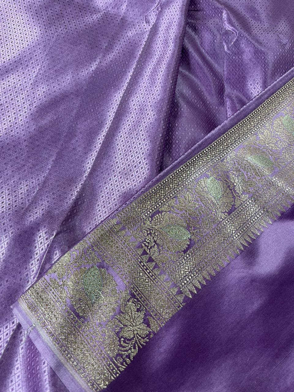 Lavender Mashru Katan Silk Alfi Meenakari Banarasi Saree - Image 4