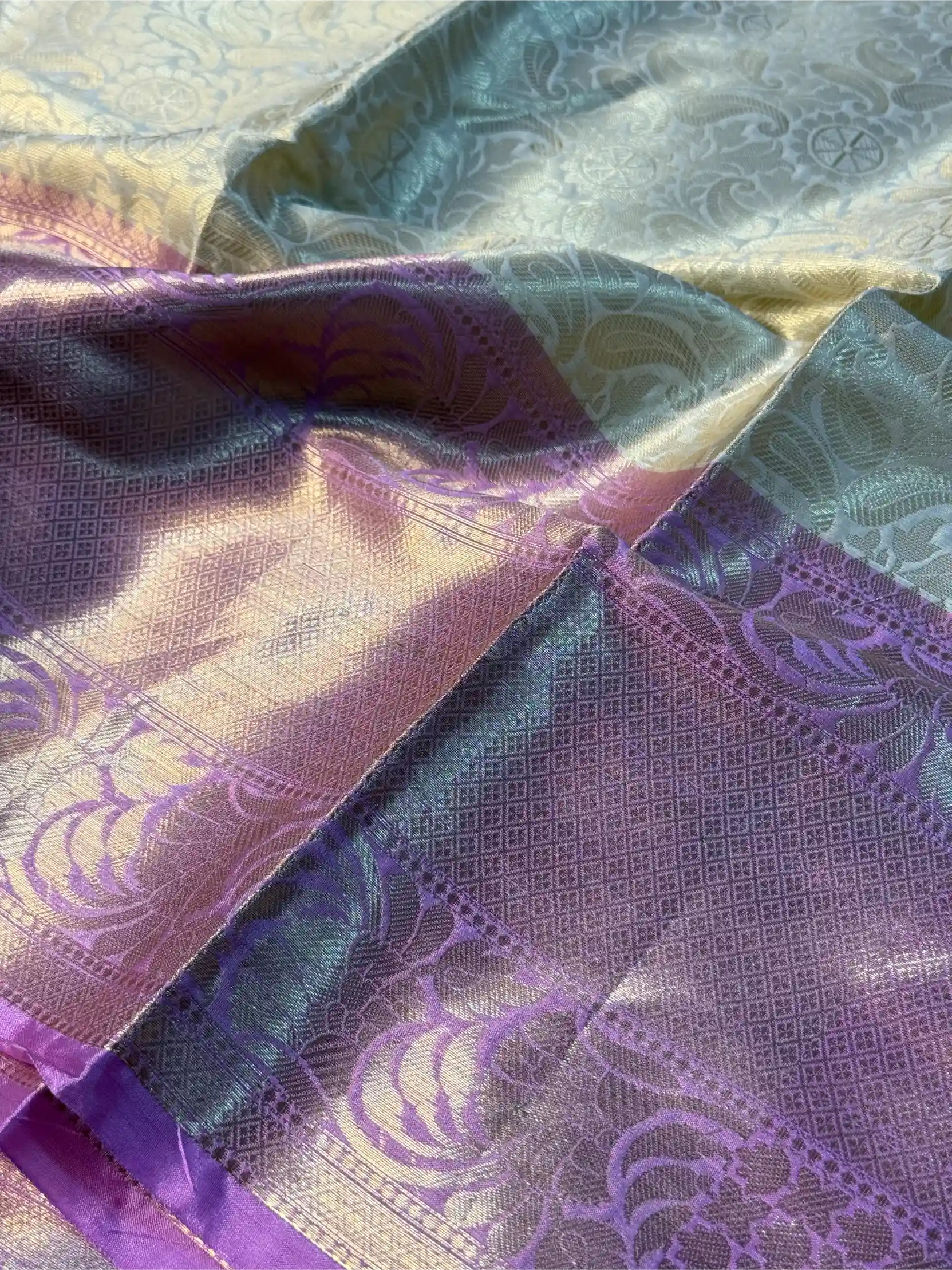 Light Cream Softsilk Kanjivaram Embossed Weave Banarasi Saree - Image 3