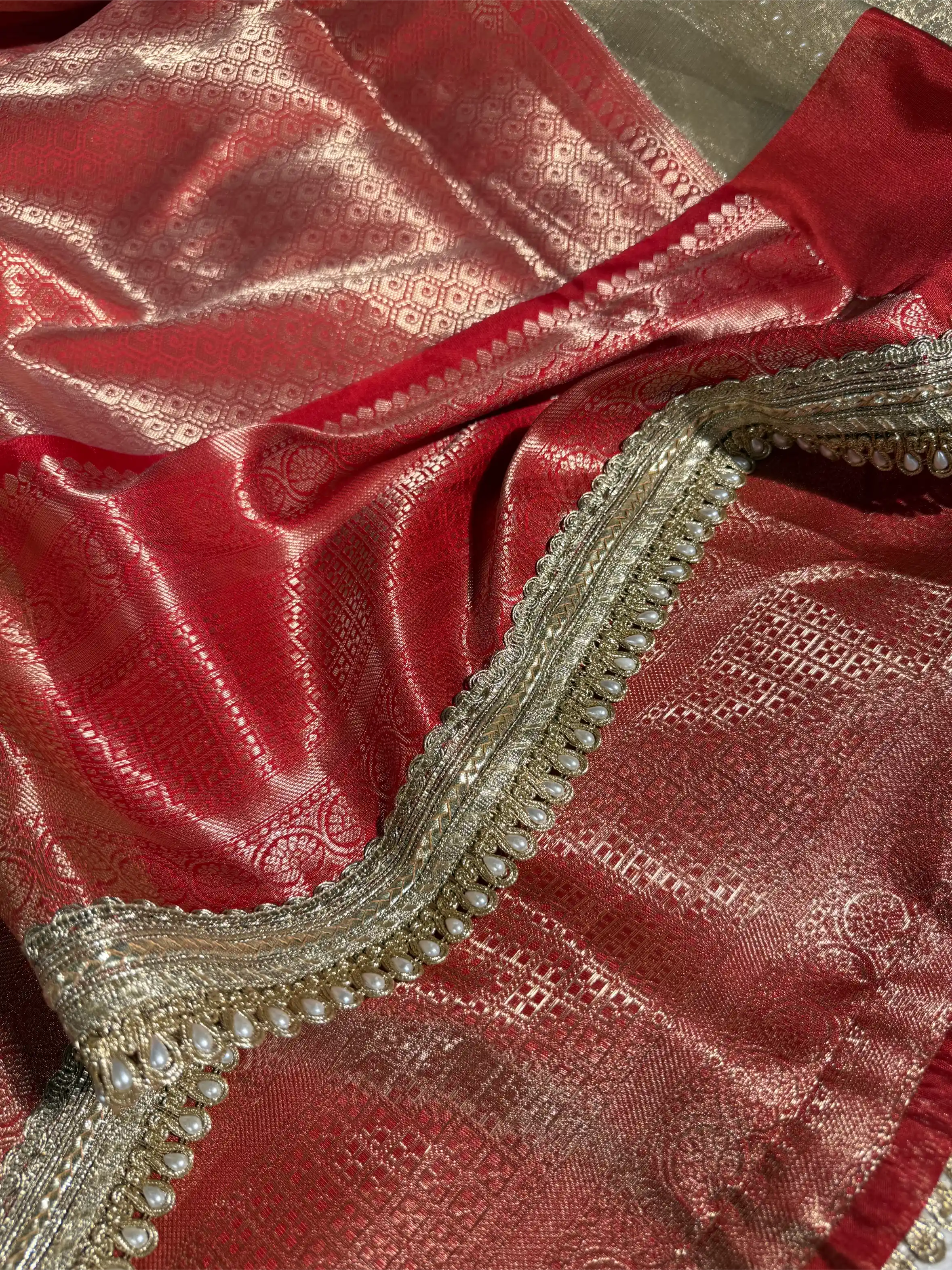 Light Gold Bridal Kanjivaram Tissue Silk Brocade Designer Banarasi Saree - Image 2