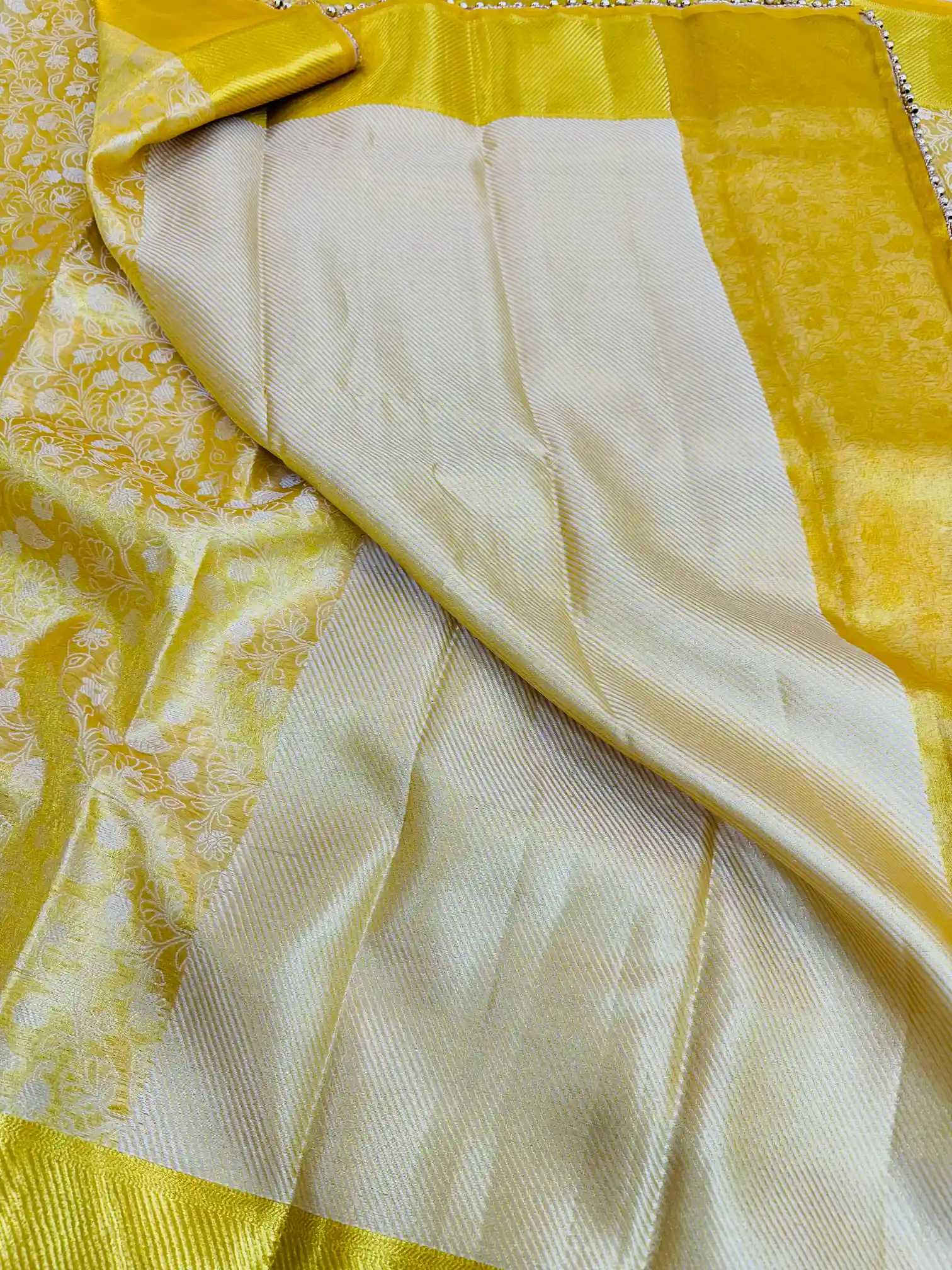 Light Golden Kanjeevaram Tissue Silk Moti Less Attached Banarasi Saree - Image 3