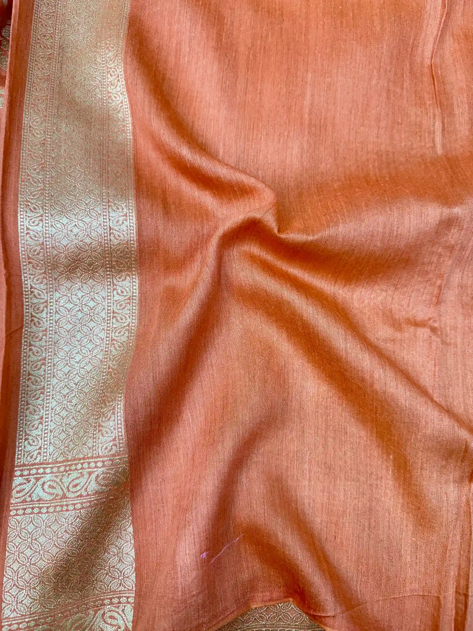 Light Orange Floral Munga Silk Banarasi Saree - Image 4
