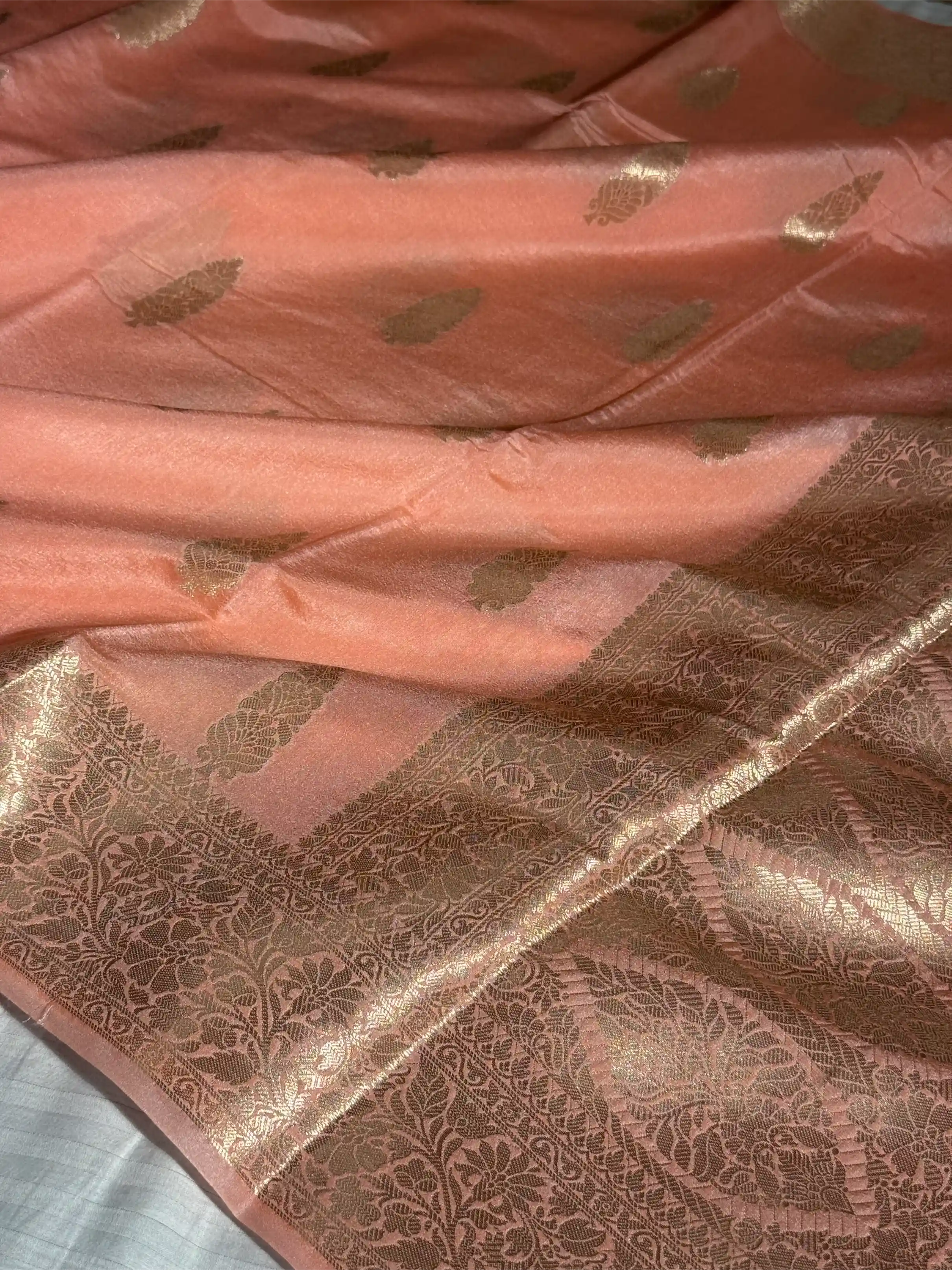 Light Peach Chiniya Silk Traditional Banarasi Saree - Image 3
