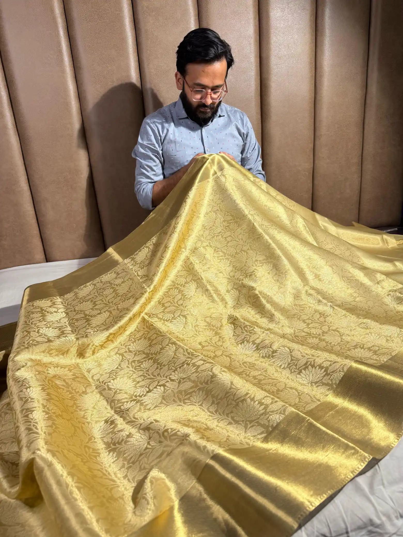 Nita Ambani Mam Golden Embossed Tissue Silk Saree - Image 4