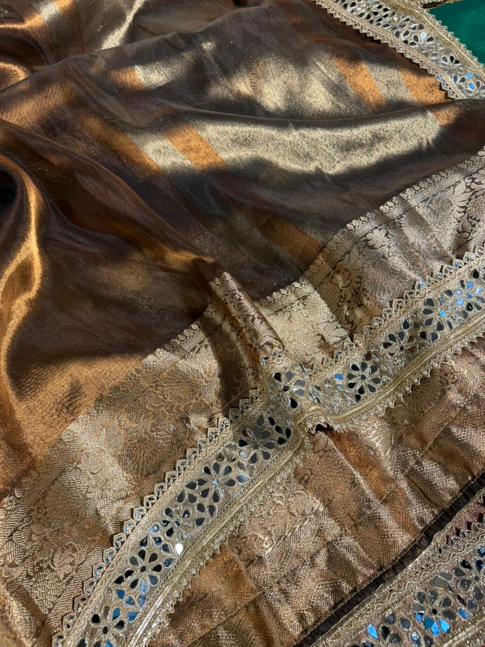 Metallic Brown Tissue Silk Mirror Work Banarasi Saree - Image 2