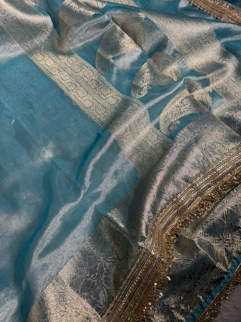 Metallic Sea Green Tissue Silk Zari Jacquard Lace Work Banarasi Saree - Image 2
