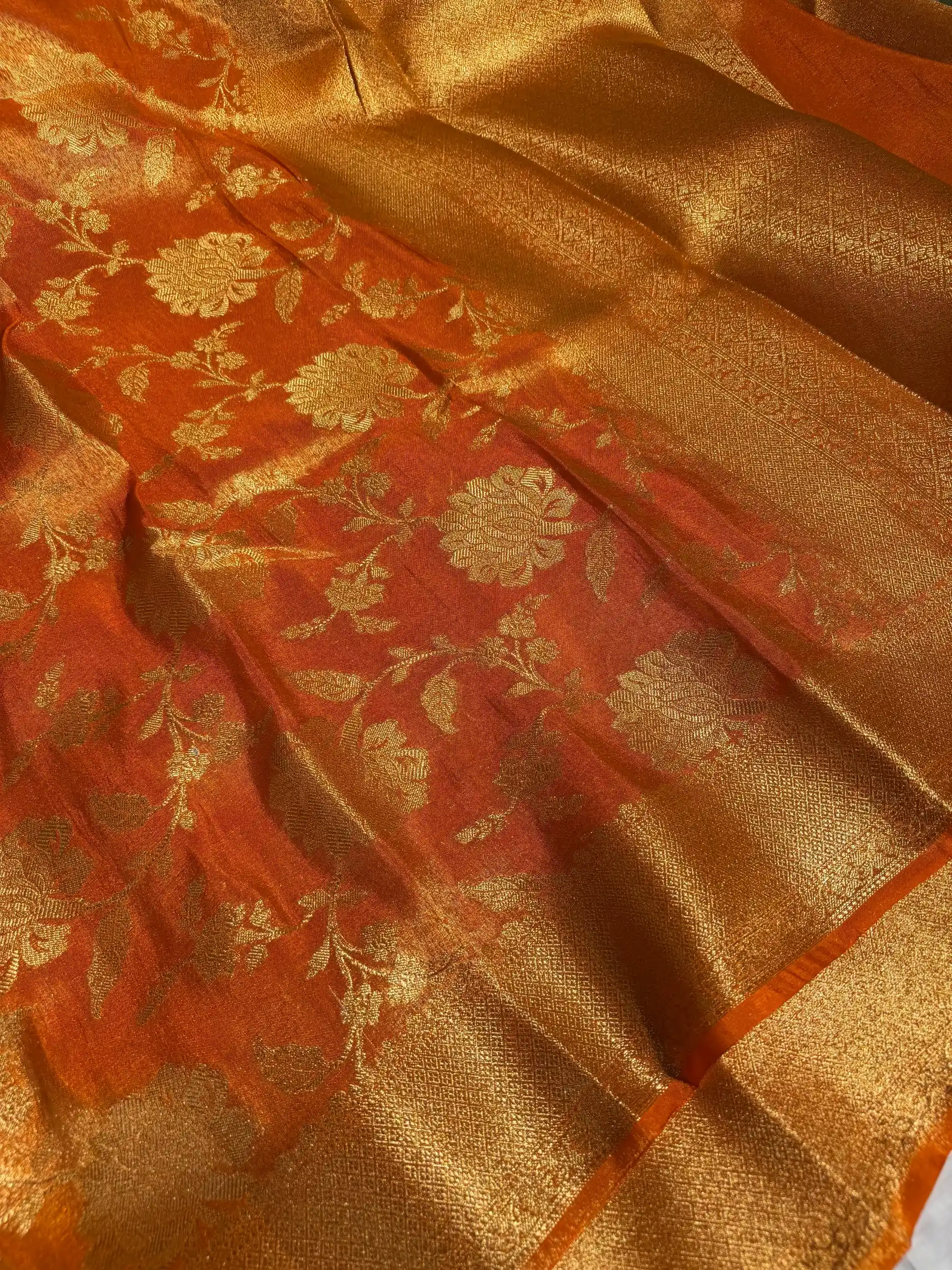 Metallic Orange Breathable Tissue Silk Banarasi Saree - Image 2