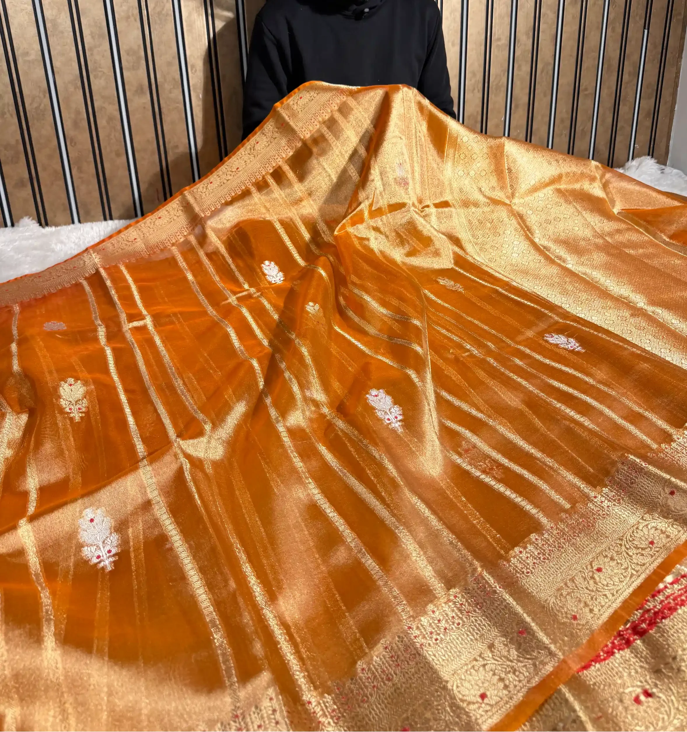 Metallic Orange Kora Tissue Silk Contemporary Meenakari Weave Banarasi Saree - Image 4