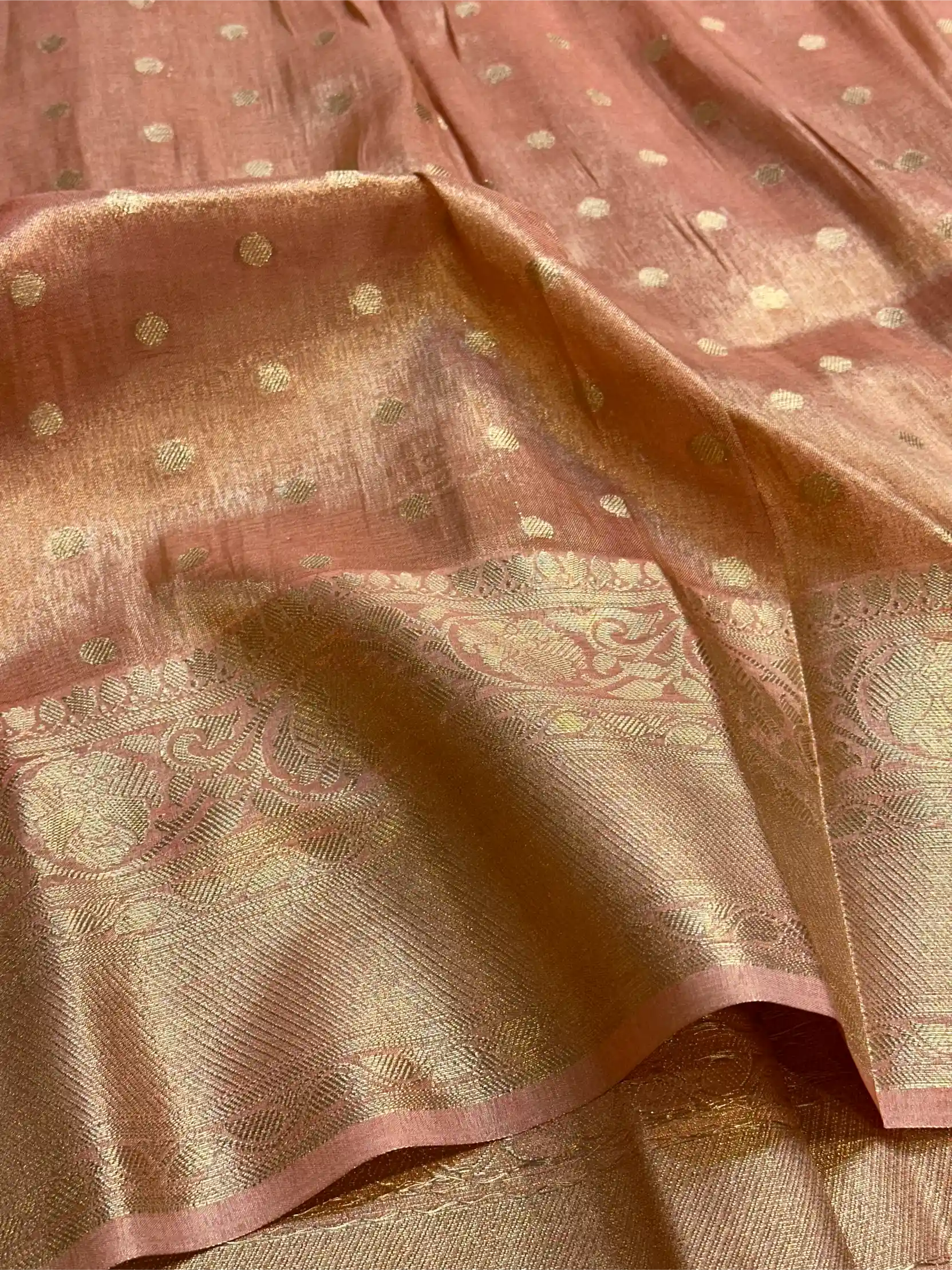 Metallic Peach Breathable Soft Tissue Silk Banarasi Saree - Image 4