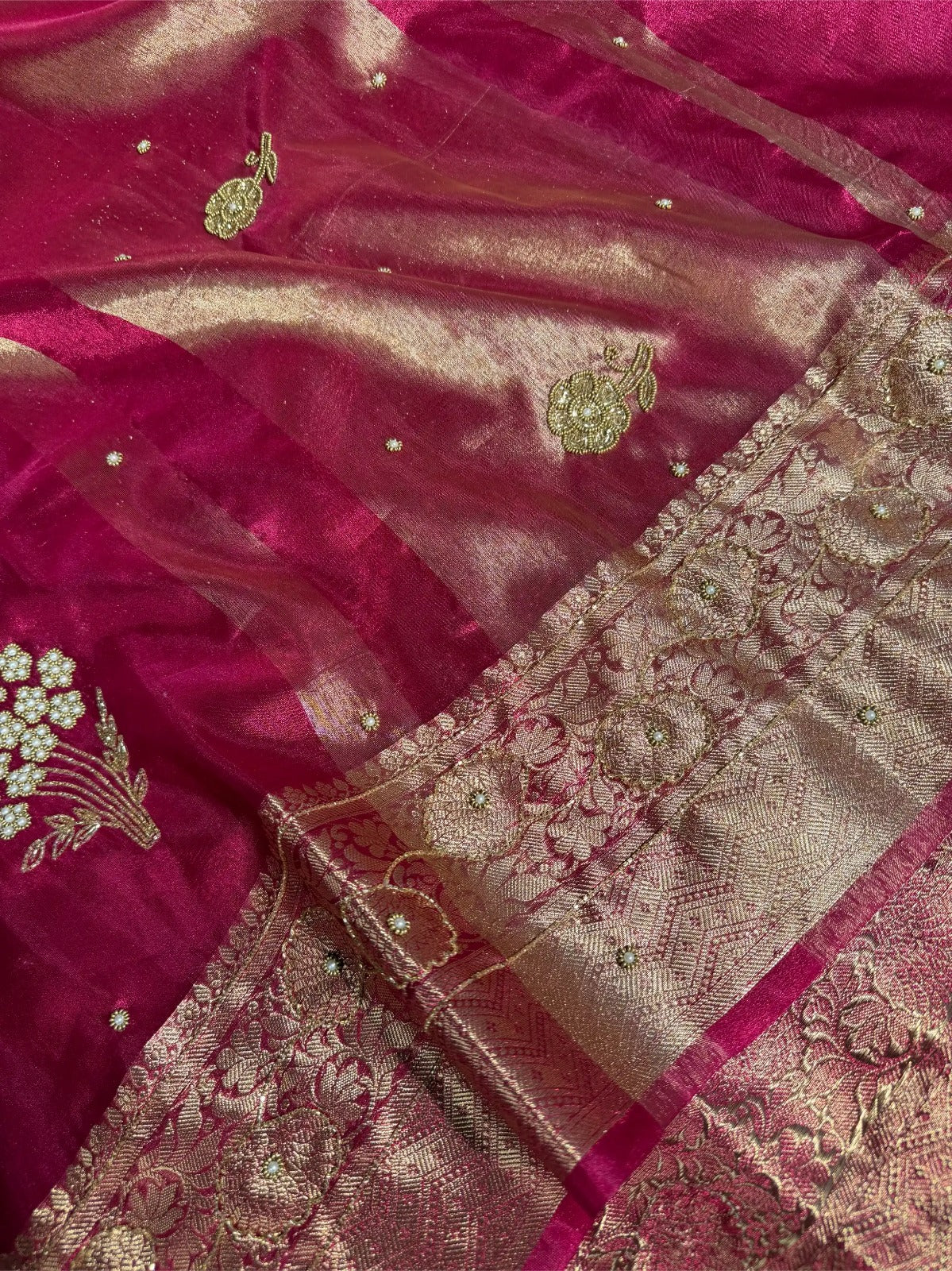 Metallic Rani Premium Handwork Kora Tissue Banarasi Saree - Image 2