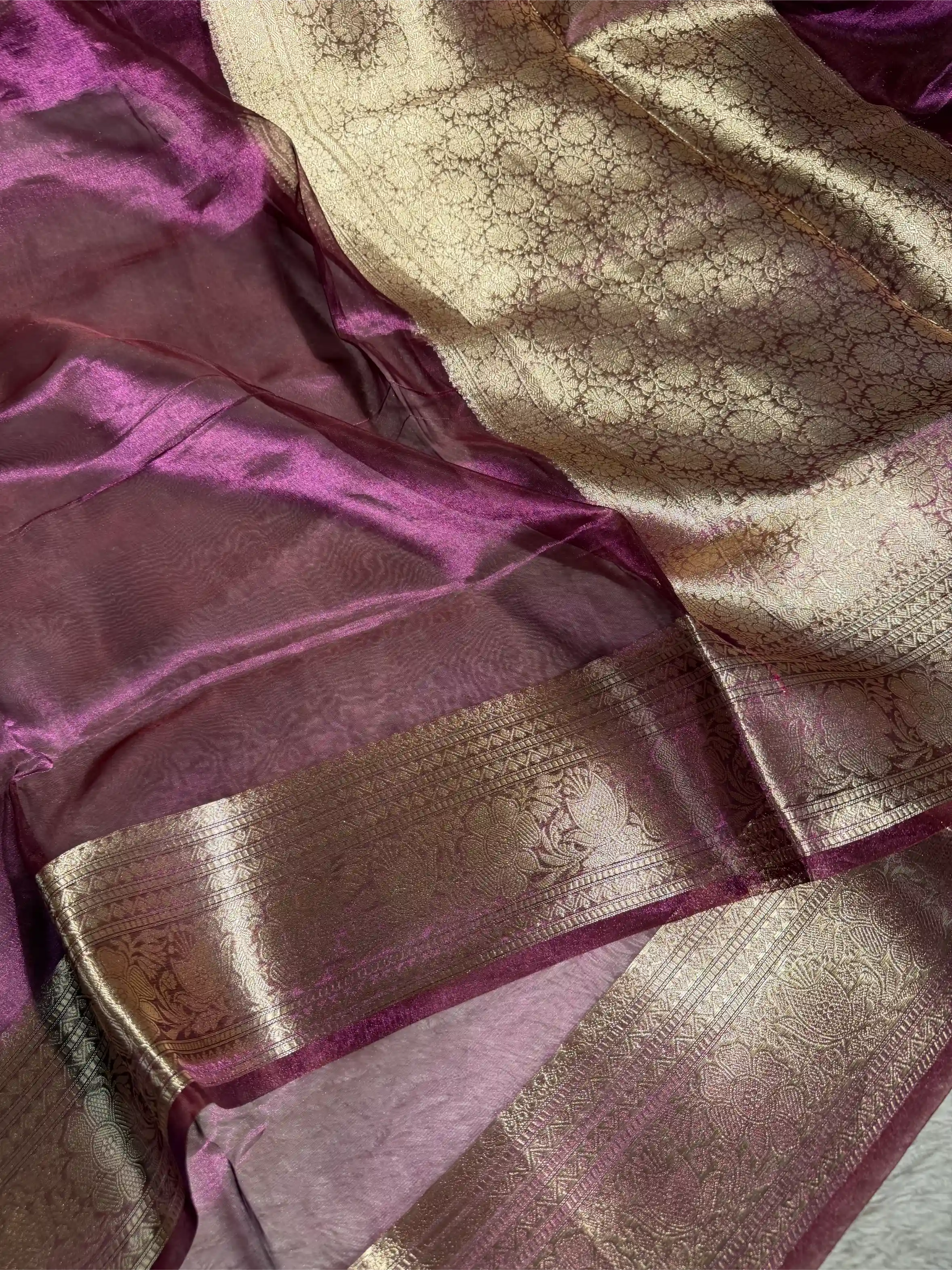 Metallic Violet 100% Pure Tissue Silk Traditional Jacquard Weave Banarasi Saree - Image 2