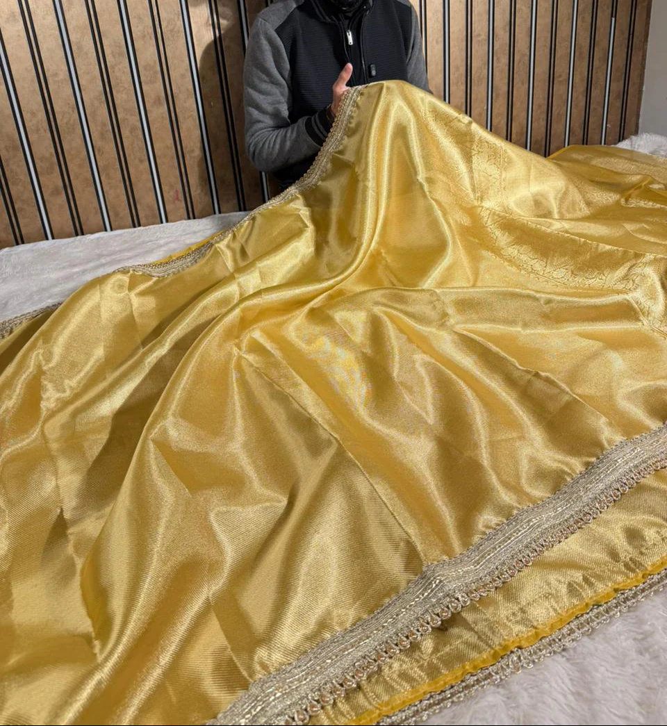 Metallic Yellow Brocade Tissue Silk Designer Banarasi Saree - Image 3
