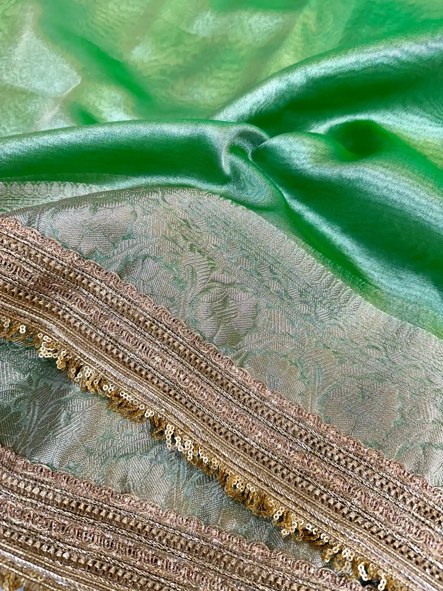 Mint Green Tissue Silk Lace Attached Banarasi Saree - Image 3