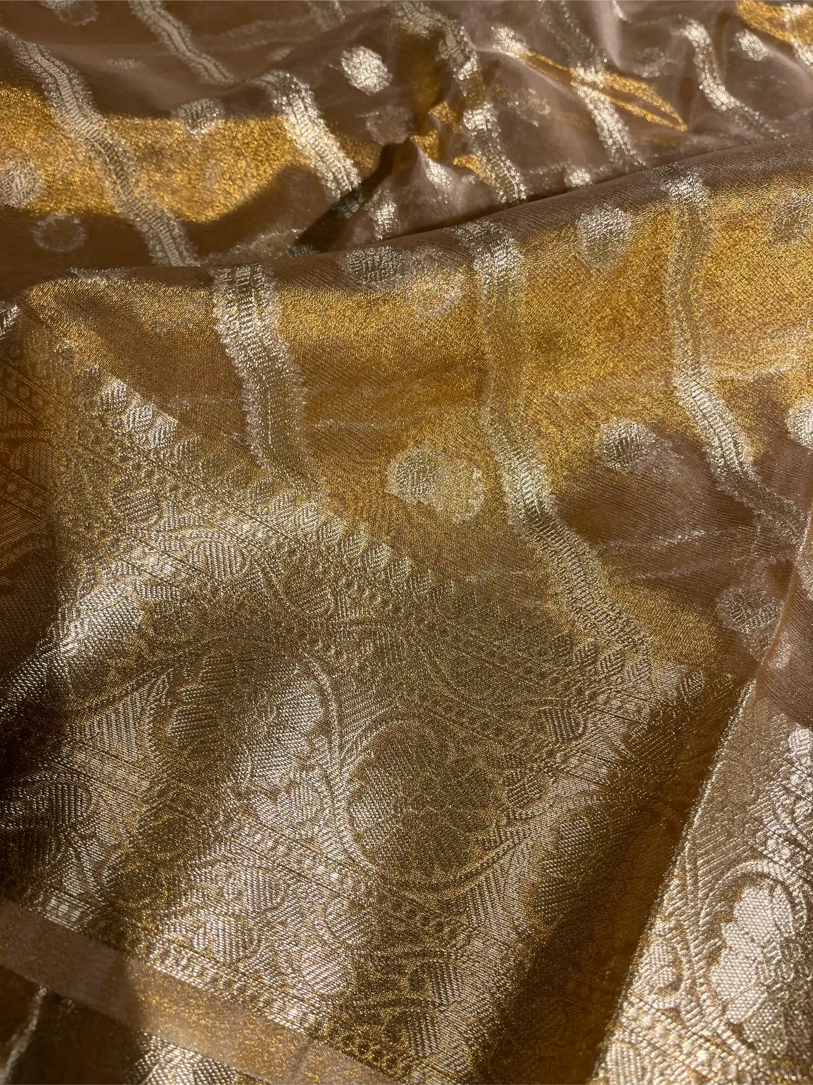 Never Seen Copper Tissue Silk Leheriya Banarasi Saree - Image 2