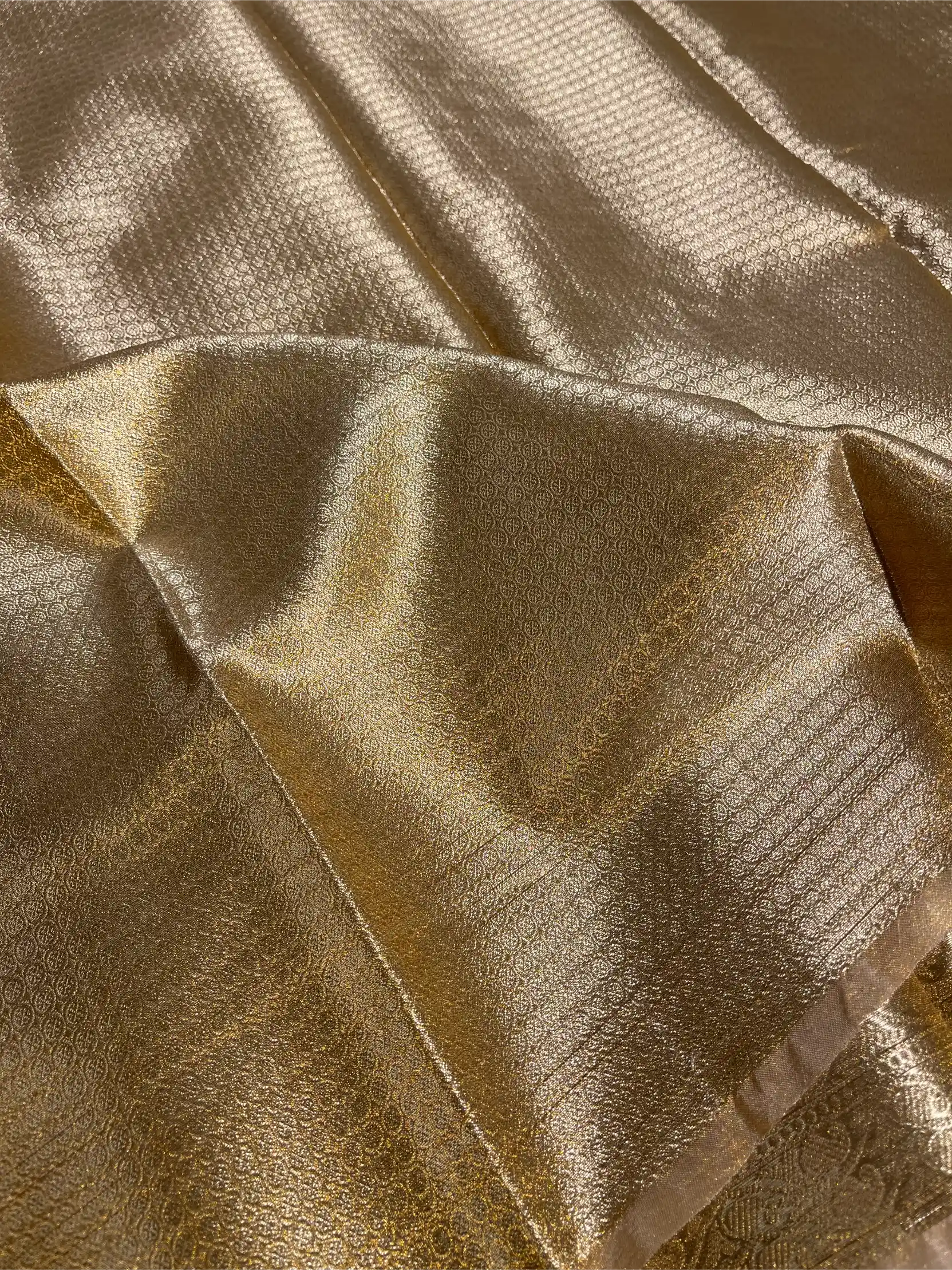 Never Seen Copper Tissue Silk Leheriya Banarasi Saree - Image 5