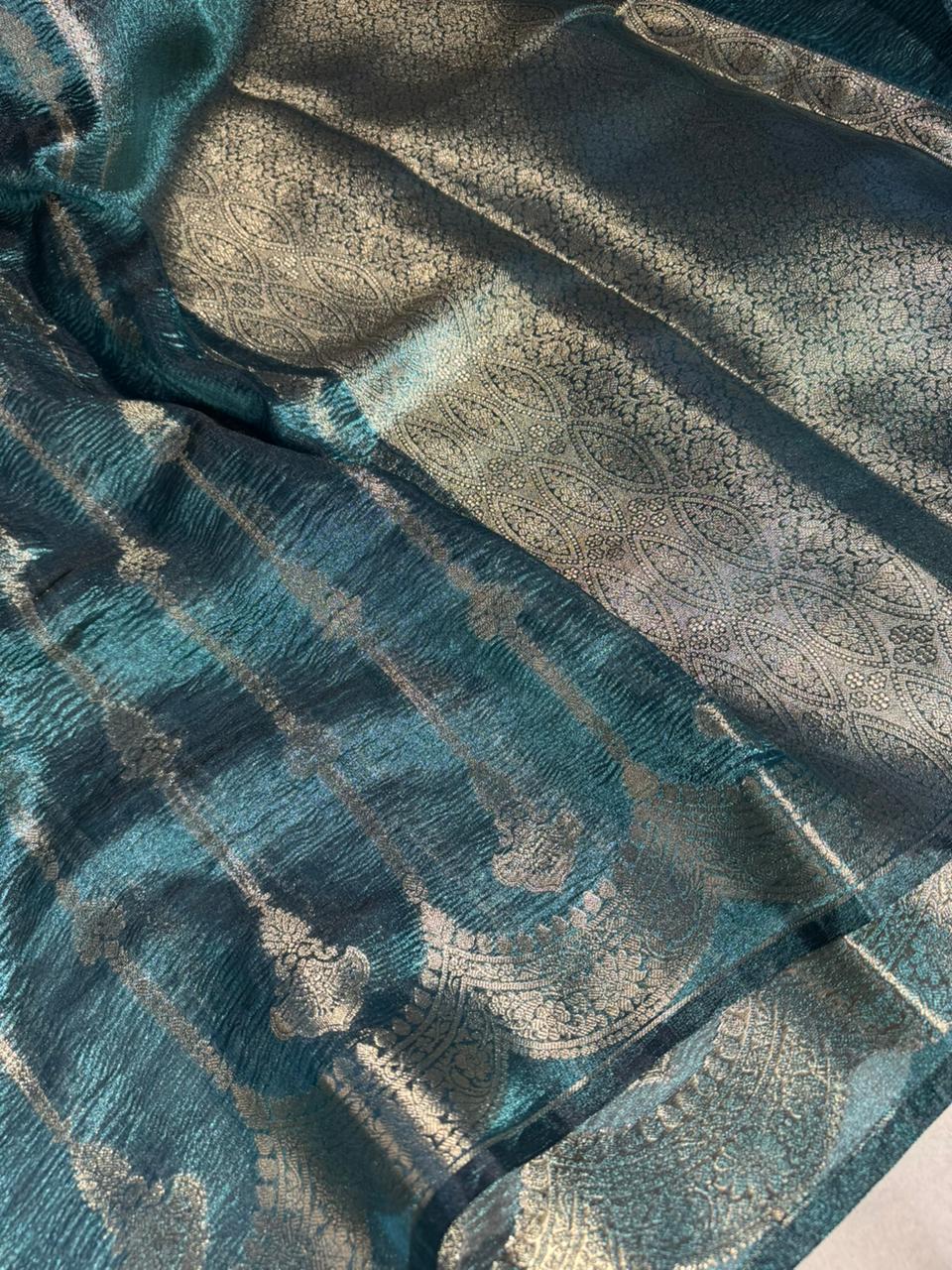 Banarasi crush tissue silk saree with rich pallu and blouse - Image 2