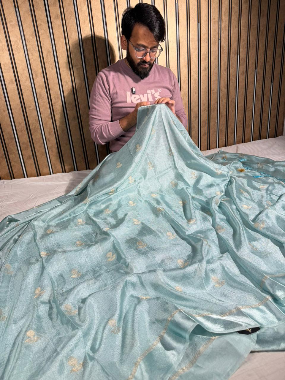 Pastel Blue Extremely Soft Georgette Silk Banarasi Saree - Image 3