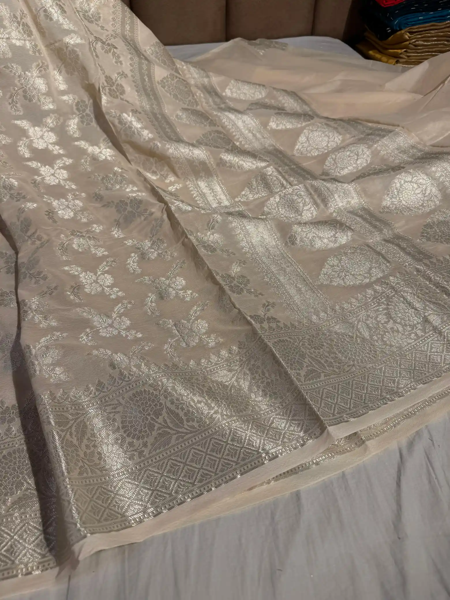 Premium Banarasi Georgette Silk Saree with rich pallu and blouse - Image 2