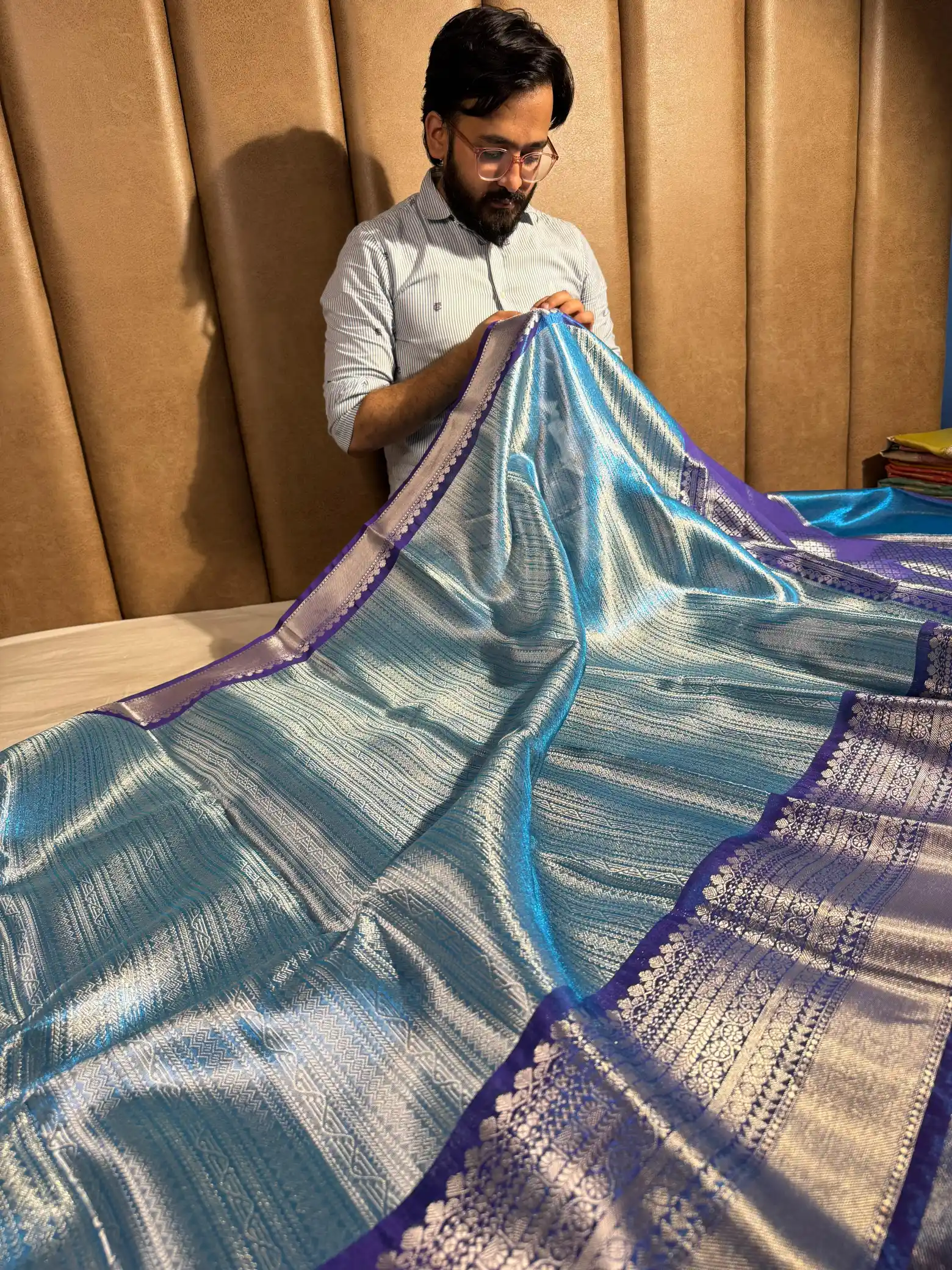 Premium Banarasi kanjivaram tissue silk saree with rich pallu and blouse - Image 3
