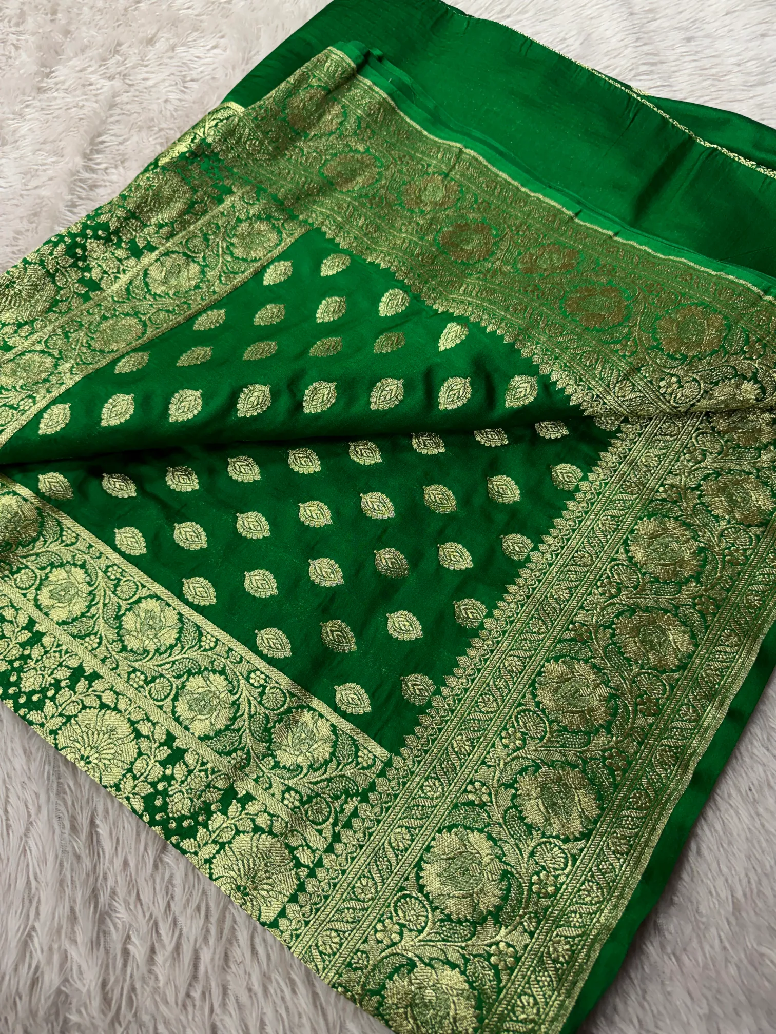 Premium Satin Silk Bridal Banarasi Saree