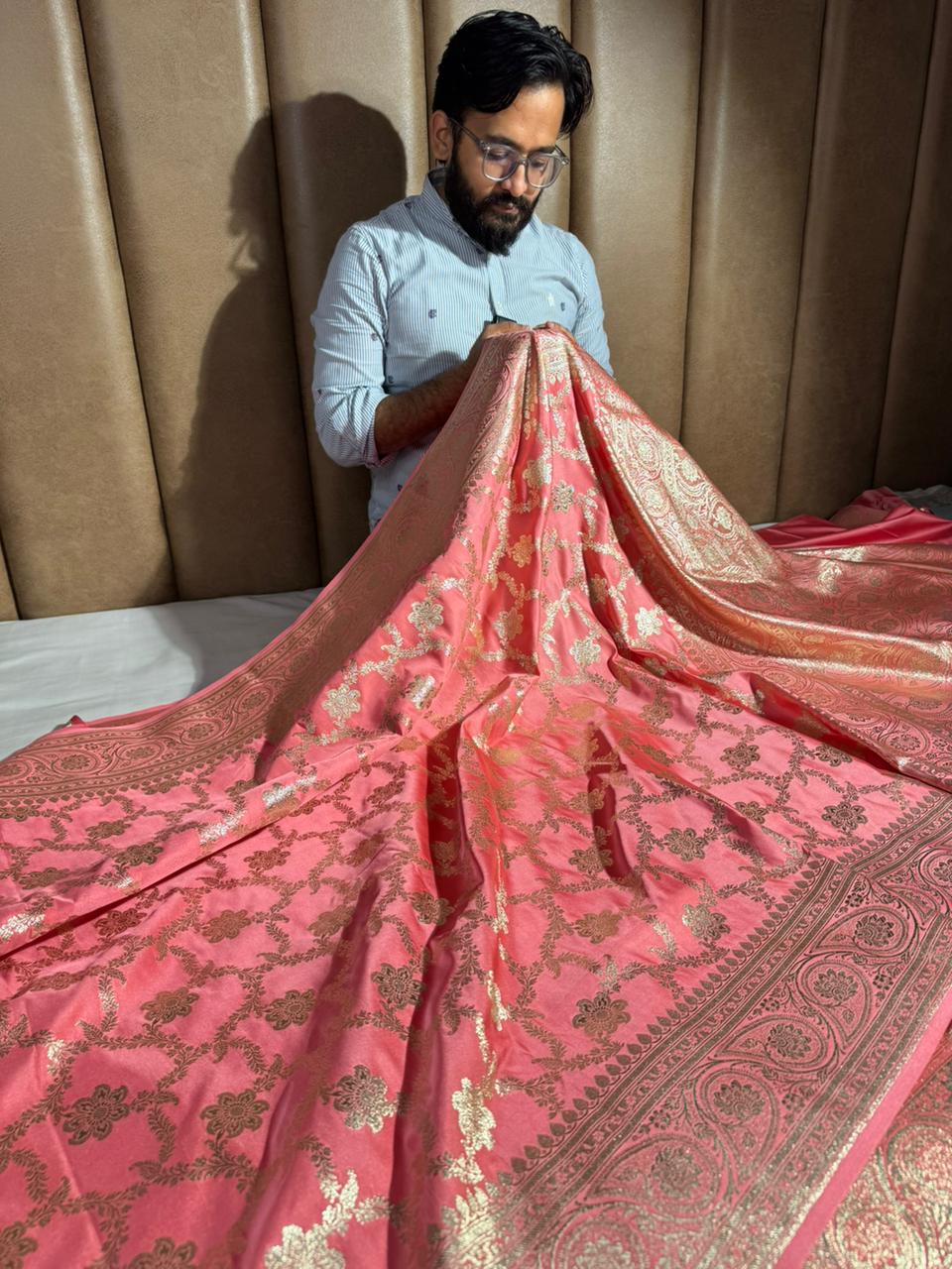 Pretty Peach Satin Silk Heritage Floral Weave Banarasi Saree - Image 3