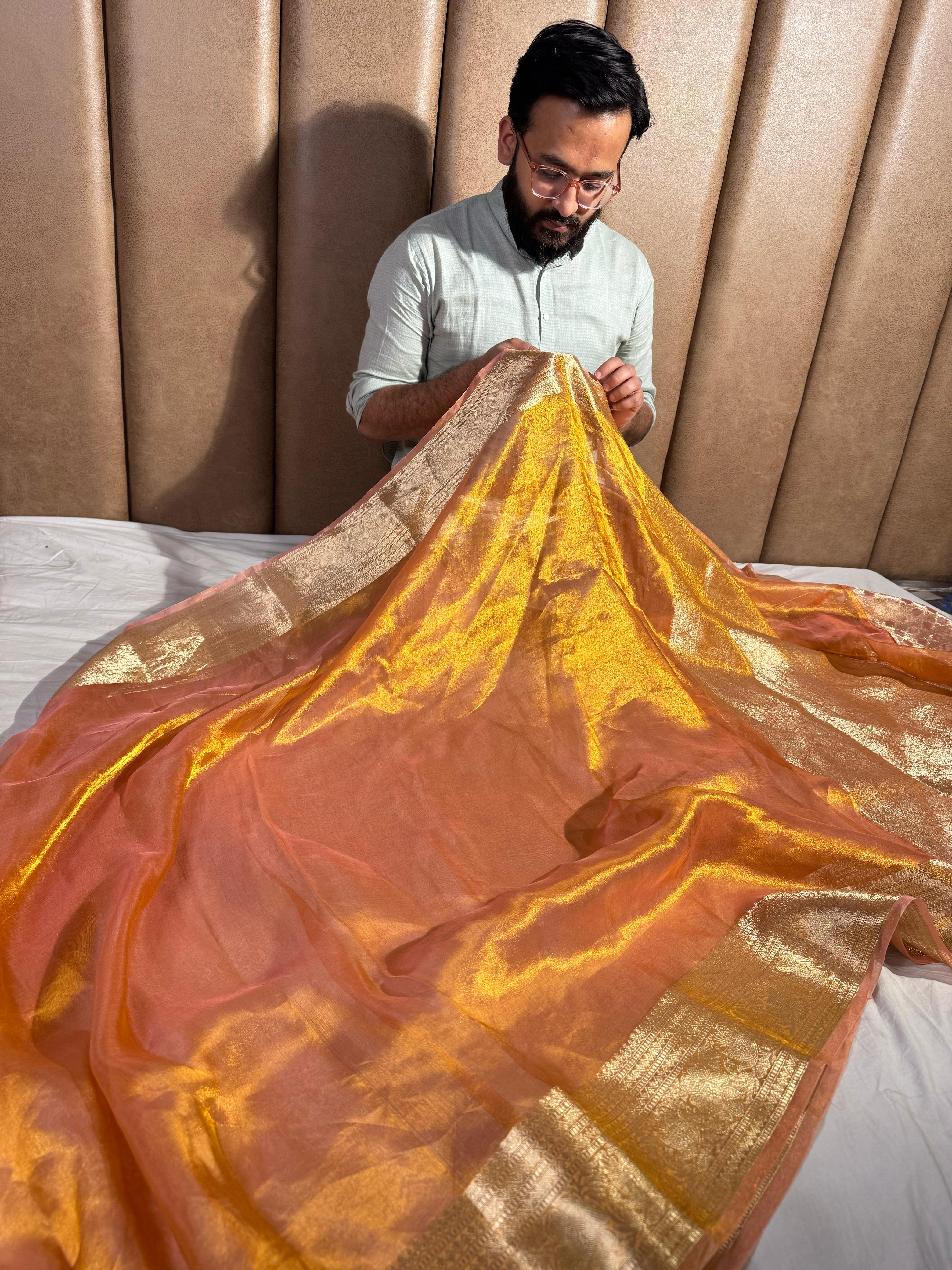 Pure Tissue Silk Saree with Rich Pallu and Blouse - Image 3