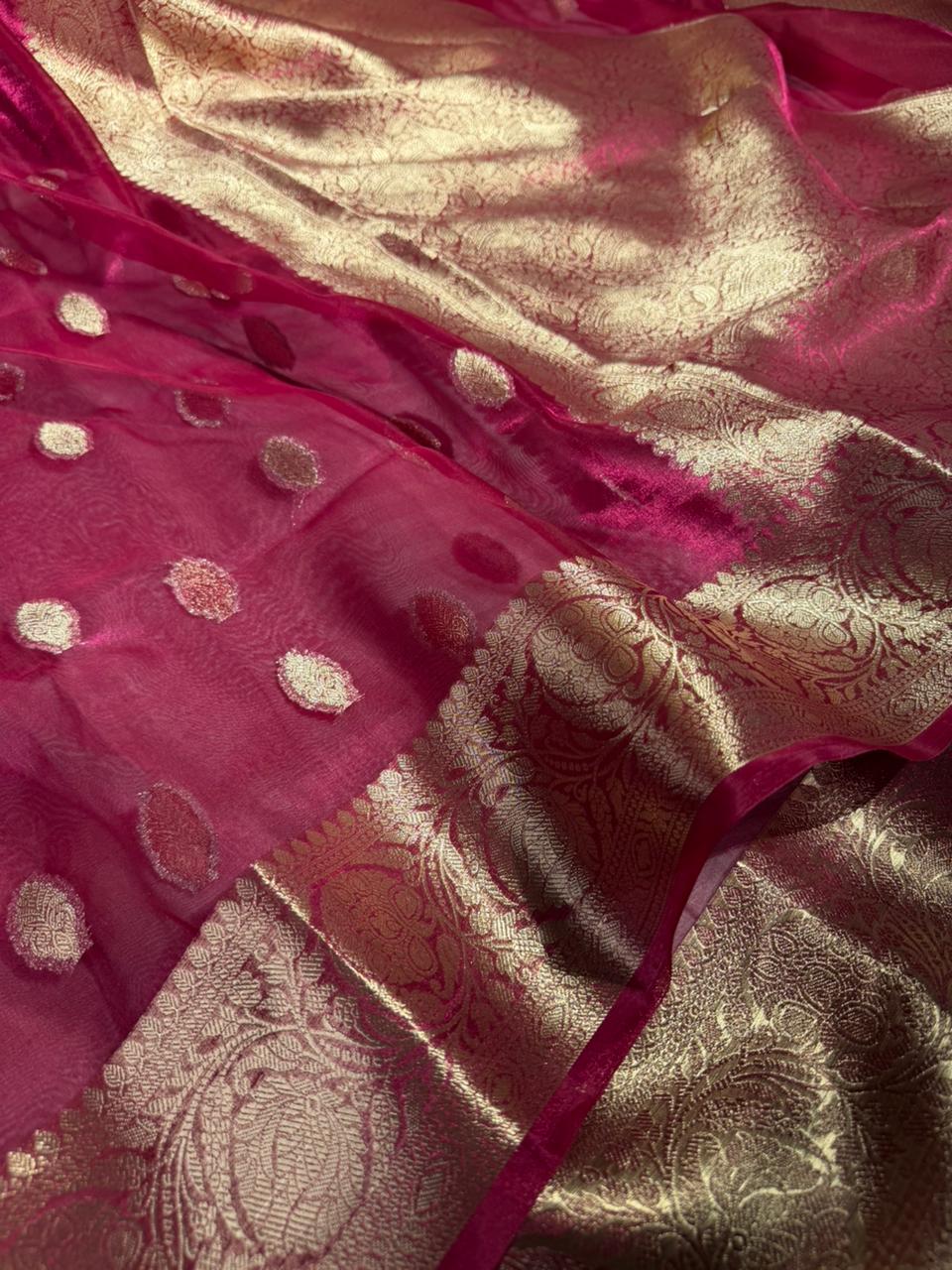 Rani Pink Banarasi Pure Tissue Silk Khaddi Buti Banarasi Saree - Image 2