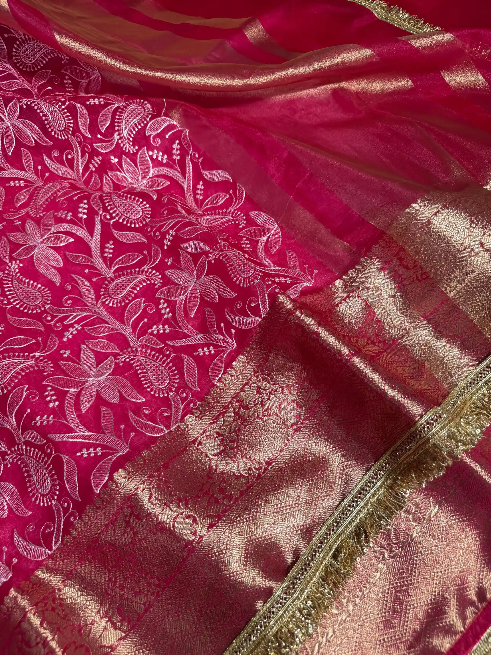Rani Pink Kora Organza Chikankari Embroidery Work Banarasi Saree - Image 2