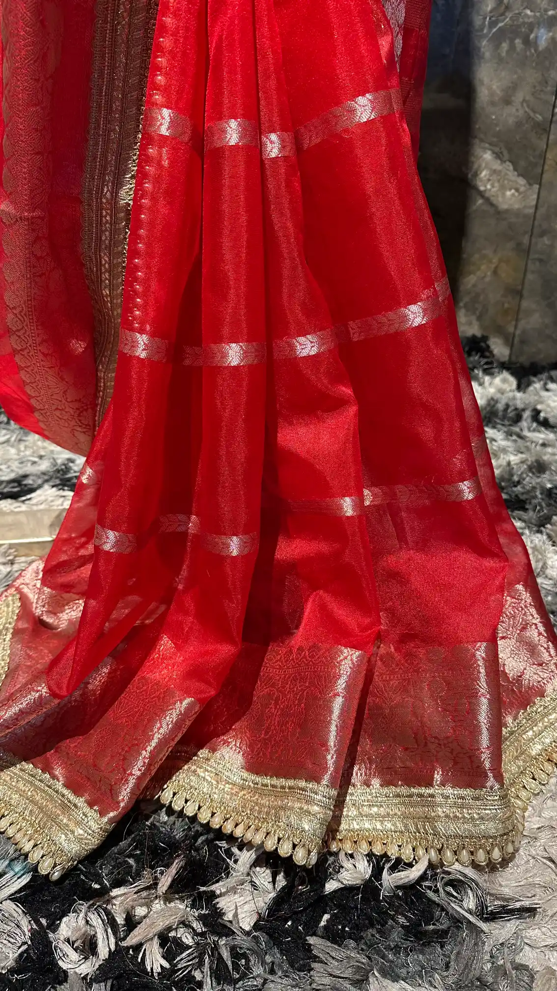 Ready To Wear Bridal Red Organza Banarasi Designer Saree - Image 3