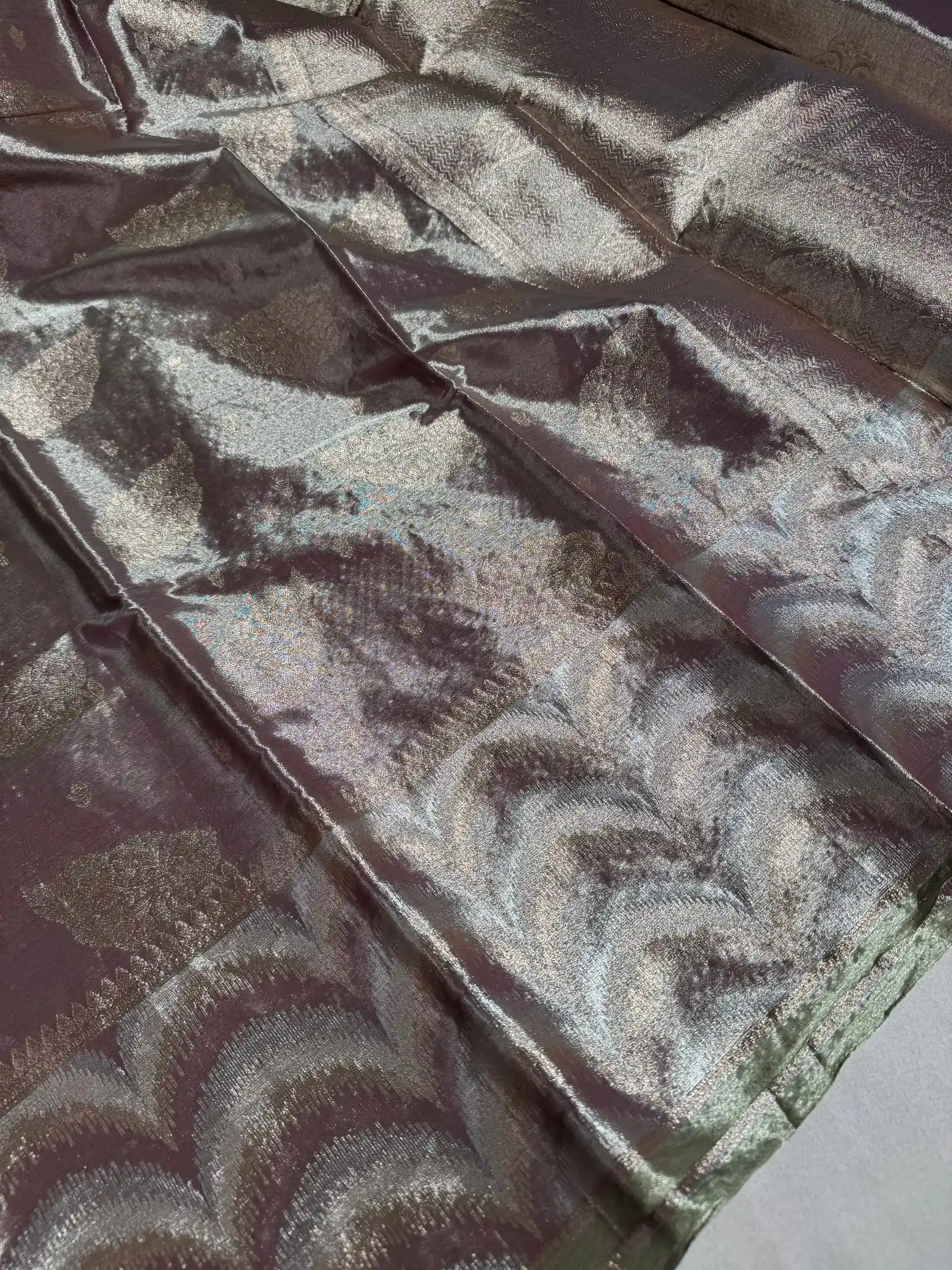 Rosy Brown Kanjivaram Tissue Silk Saree with Rich Pallu and Blouse - Image 2